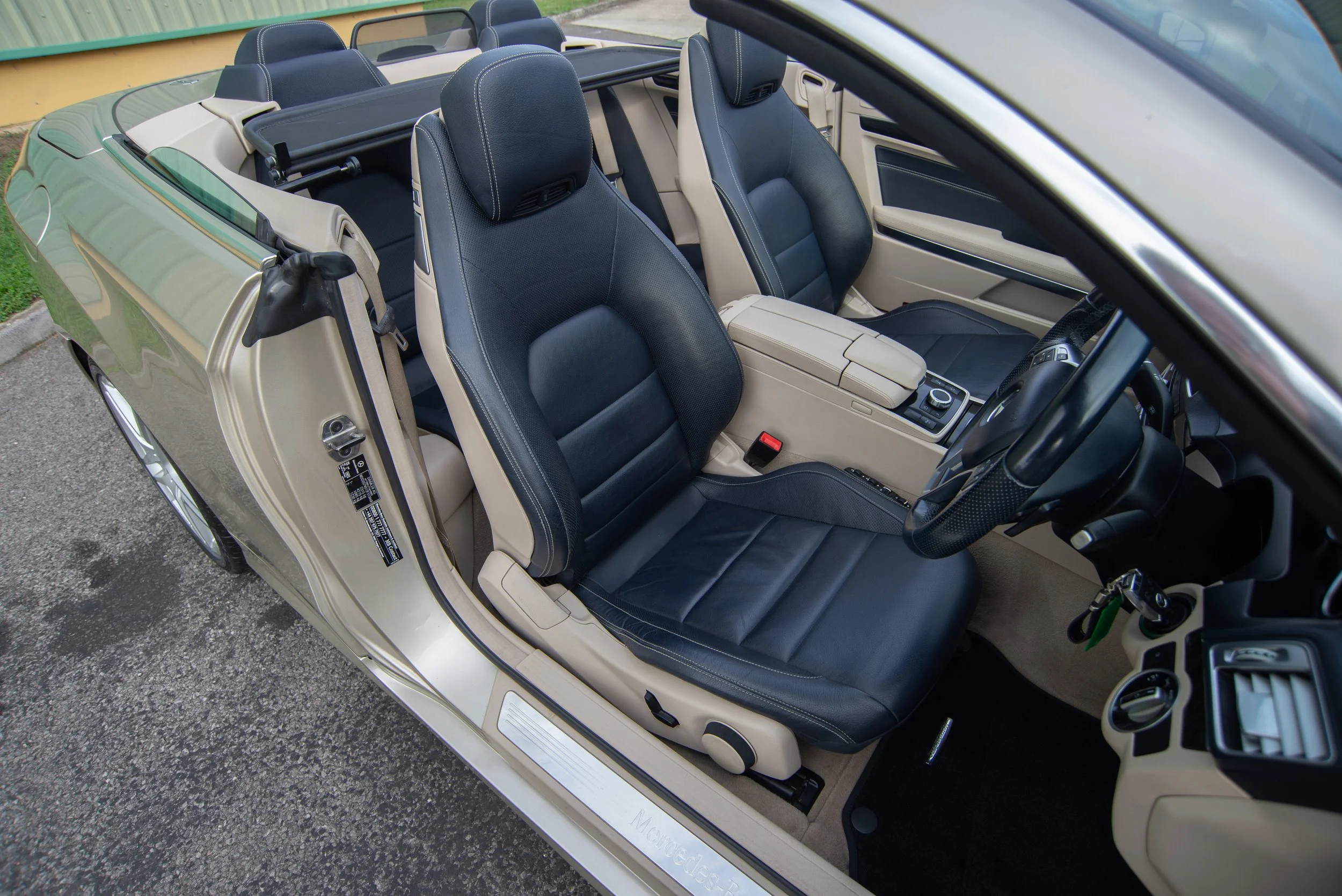 Mercedes E220D Cabriolet-3.jpg