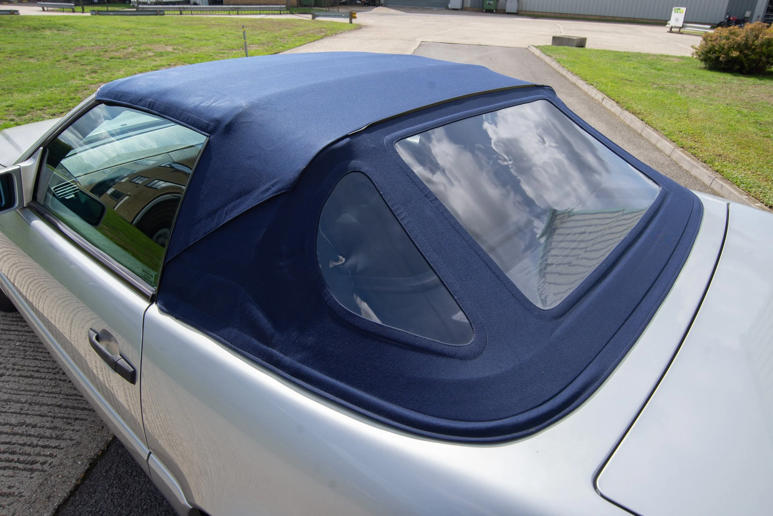 Mercedes SL280-2.jpg