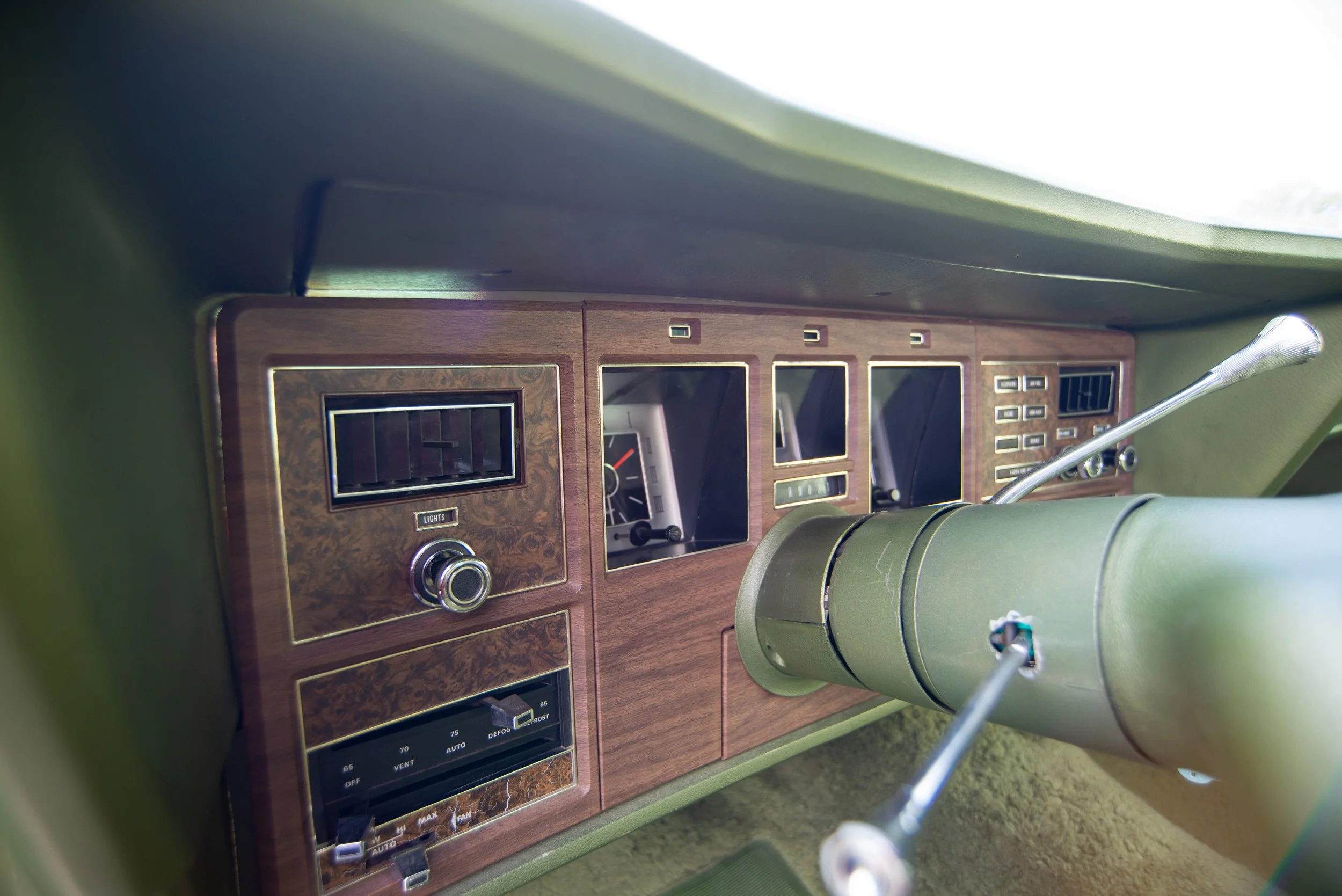 Lincoln Continental-18.jpg