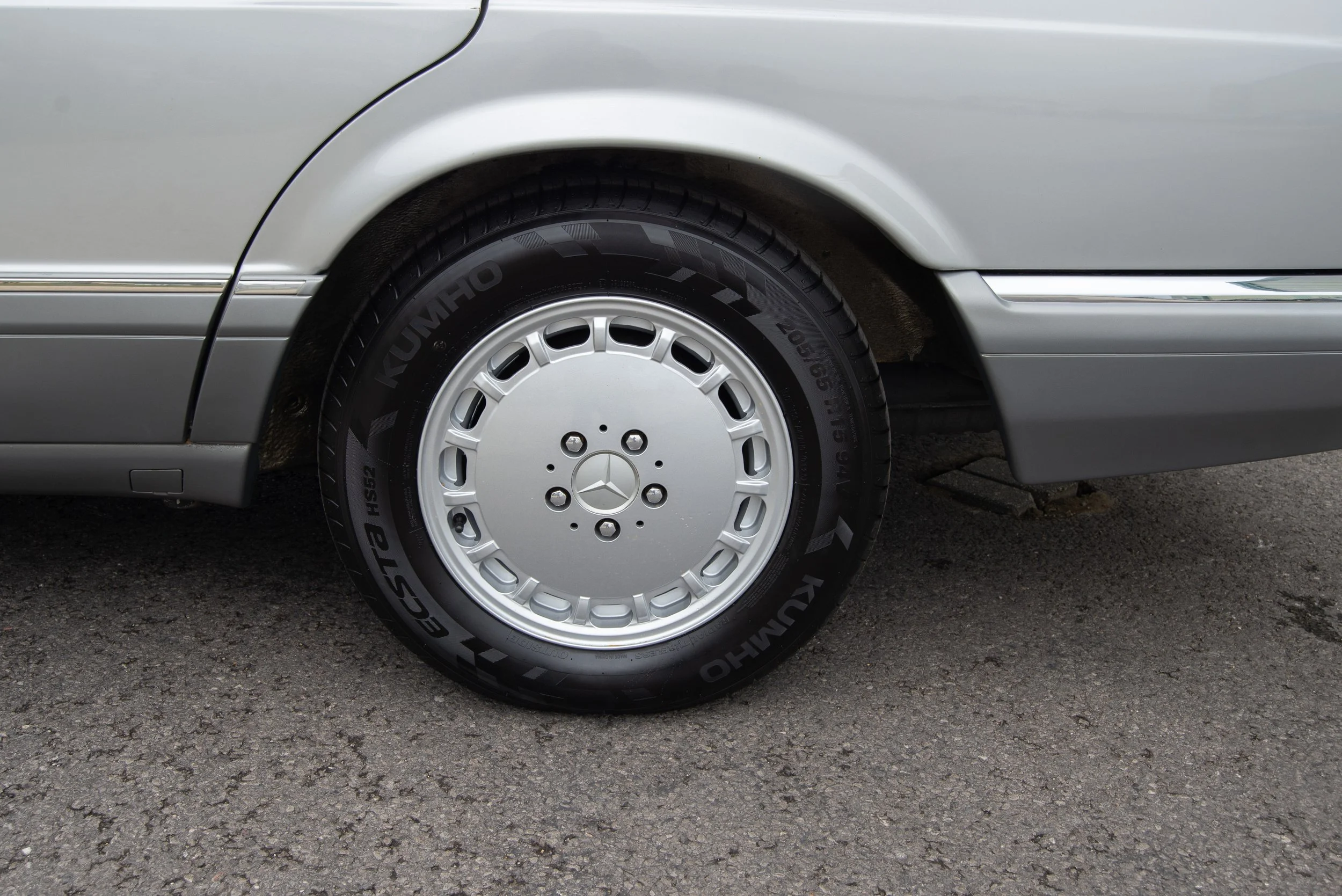 Mercedes 500SE-19.jpg