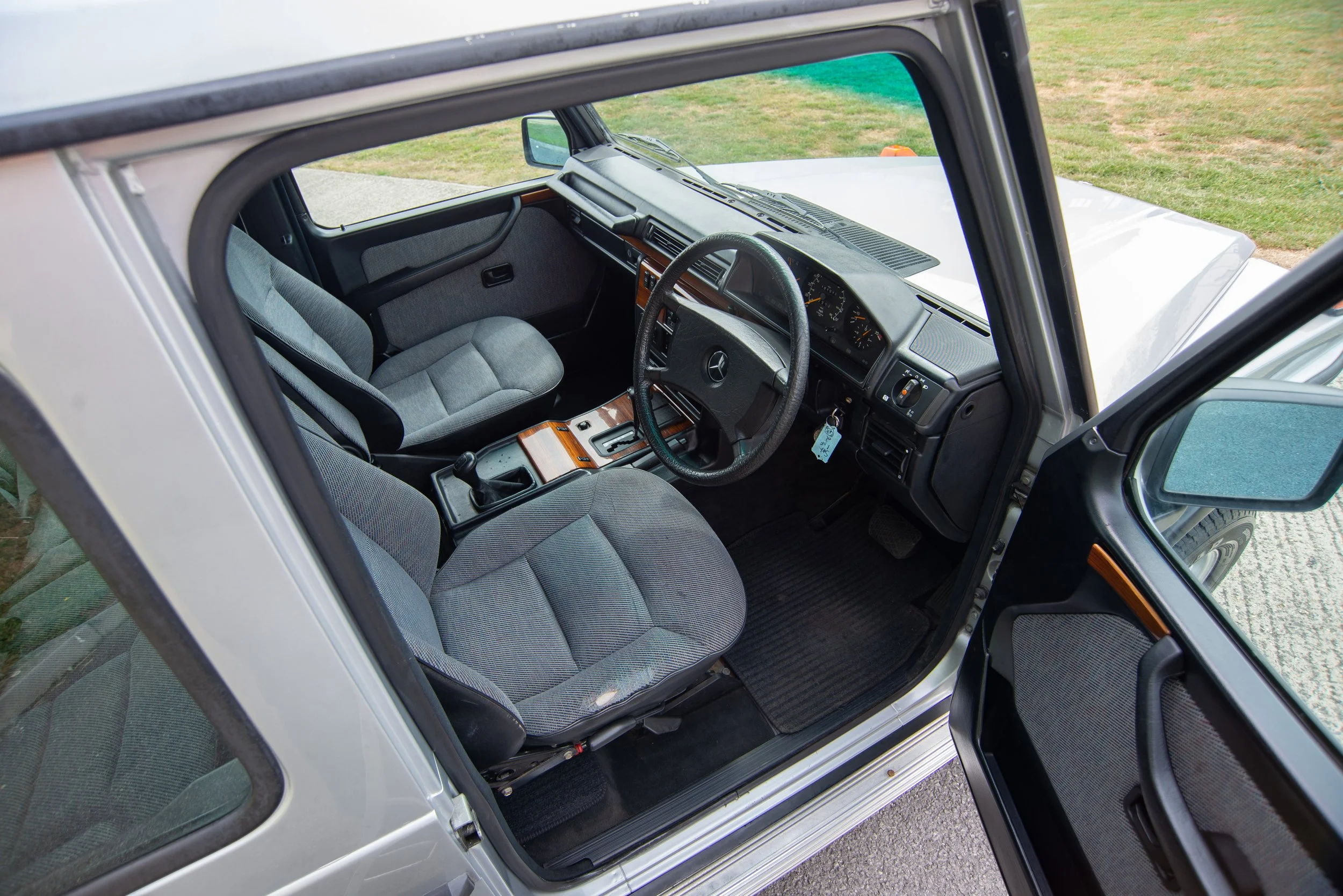 Mercedes 300GE-3.jpg