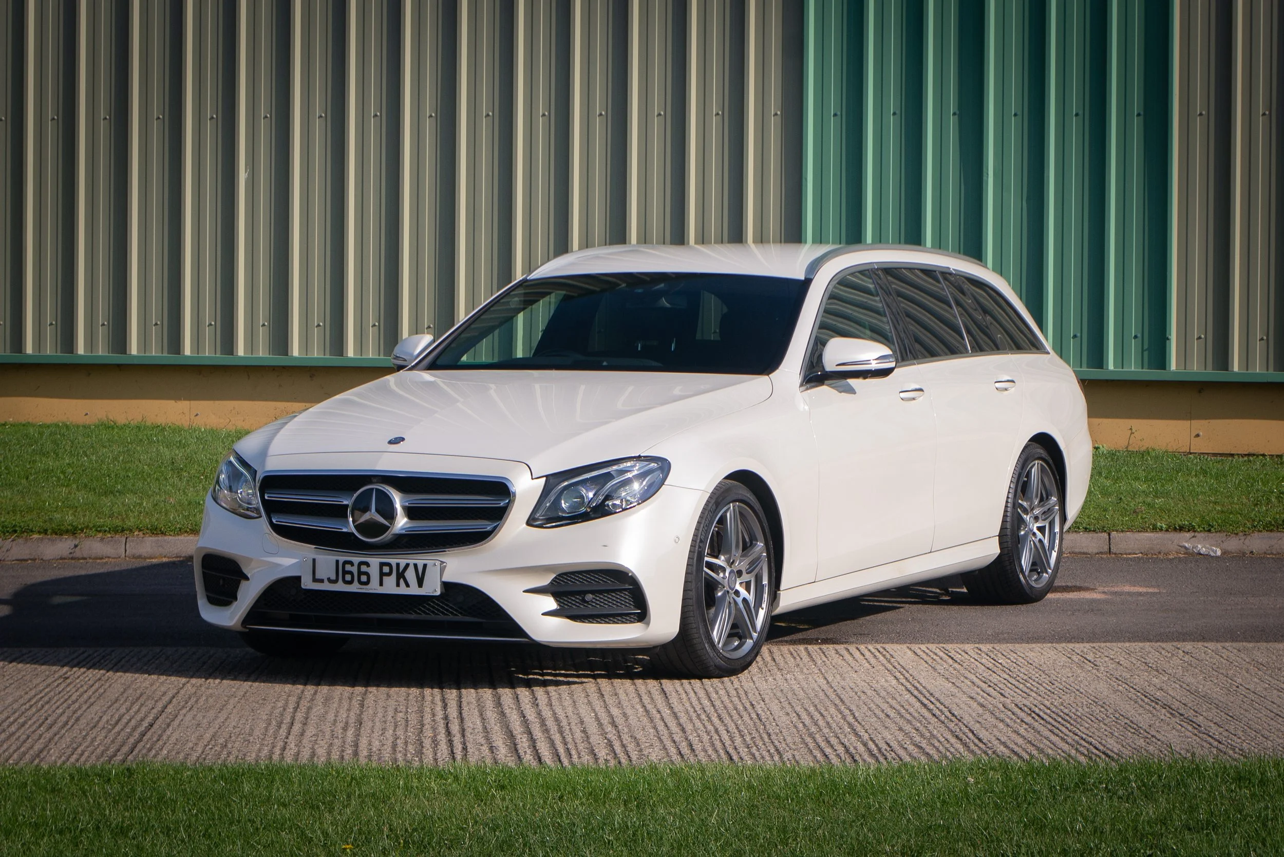Mercedes E220D Estate-21.jpg