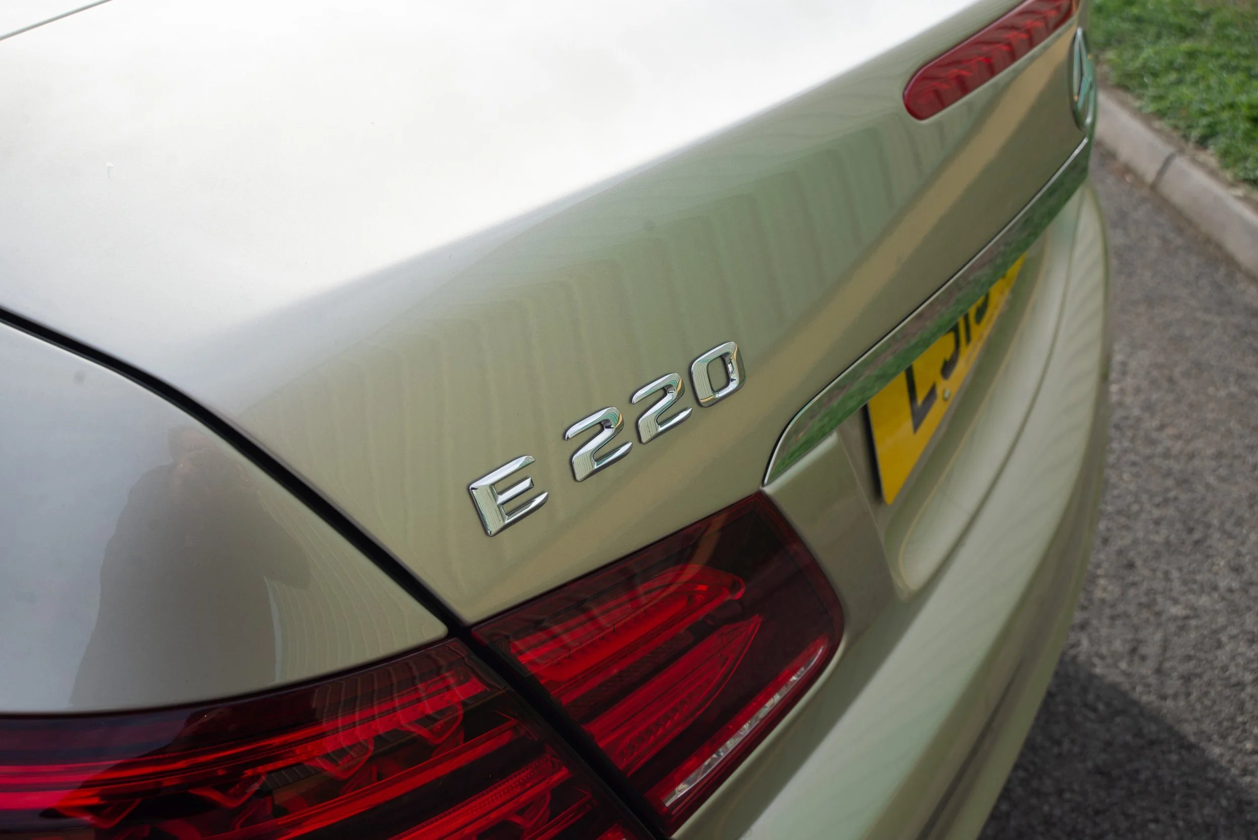 Mercedes E220D Cabriolet-16.jpg