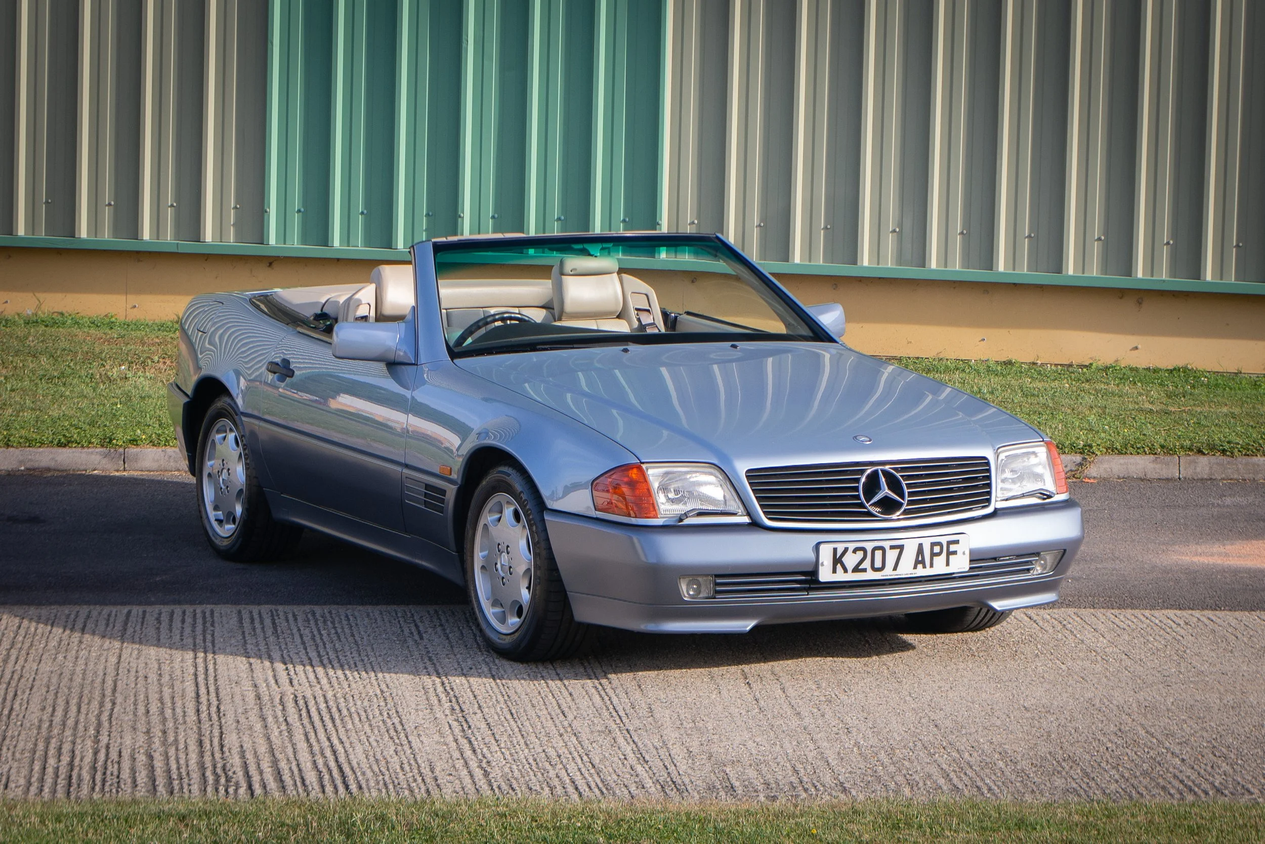 Mercedes 500SL-23.jpg