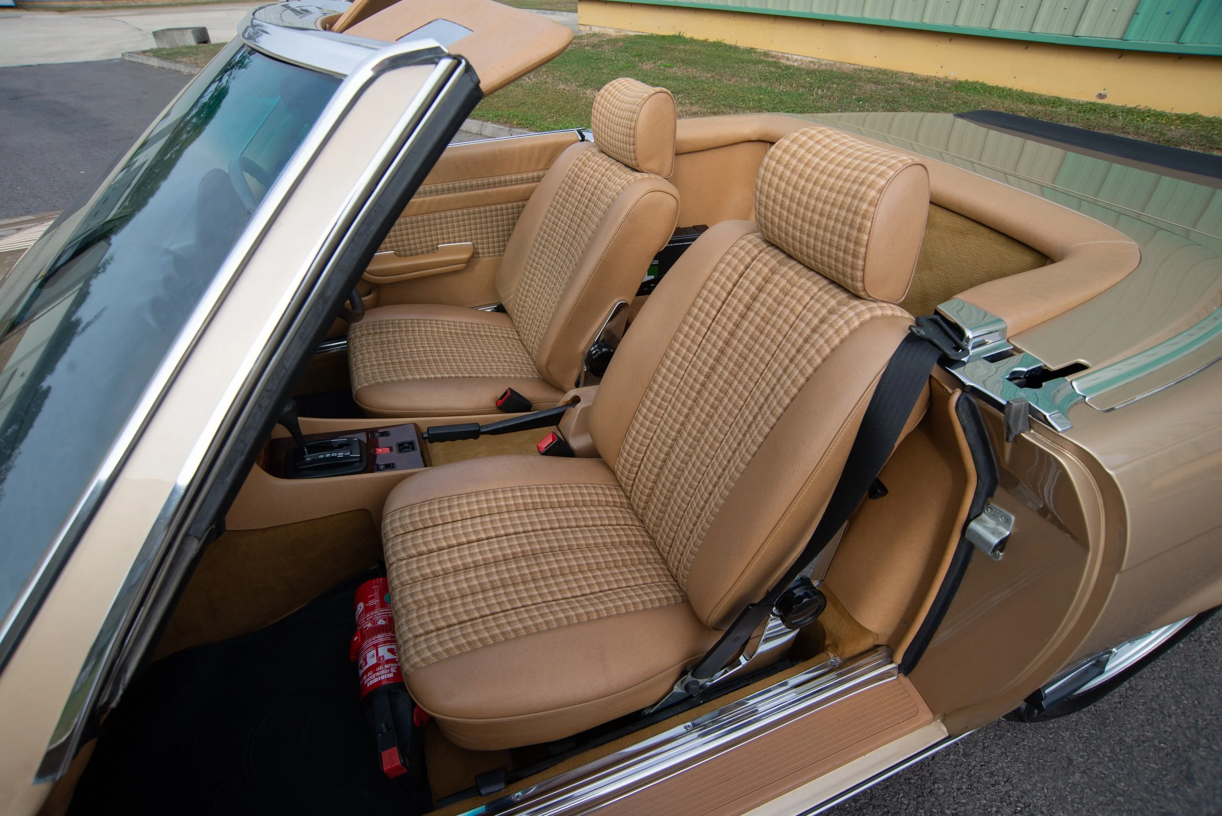 Mercedes 280SL-33.jpg