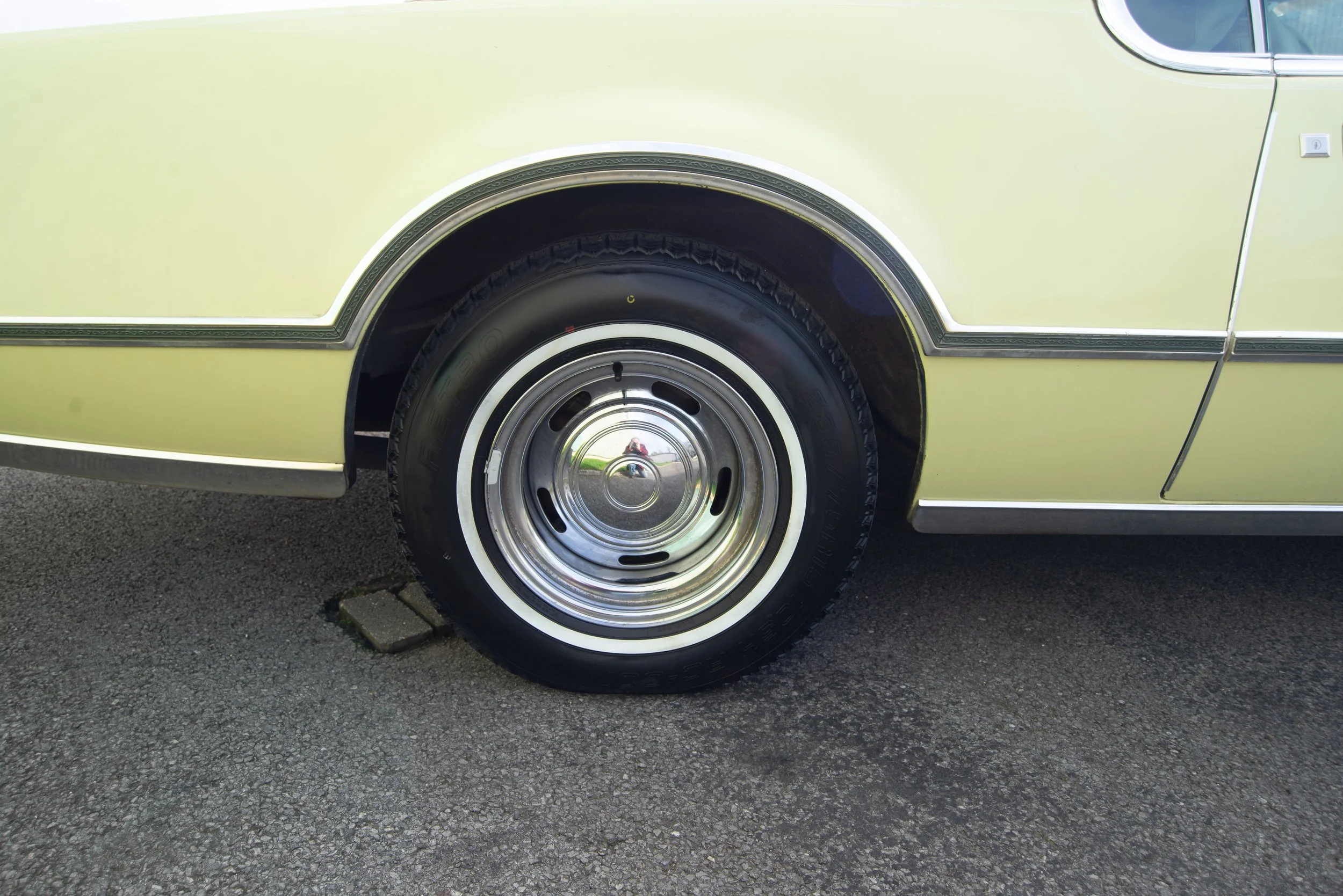 Lincoln Continental-12.jpg