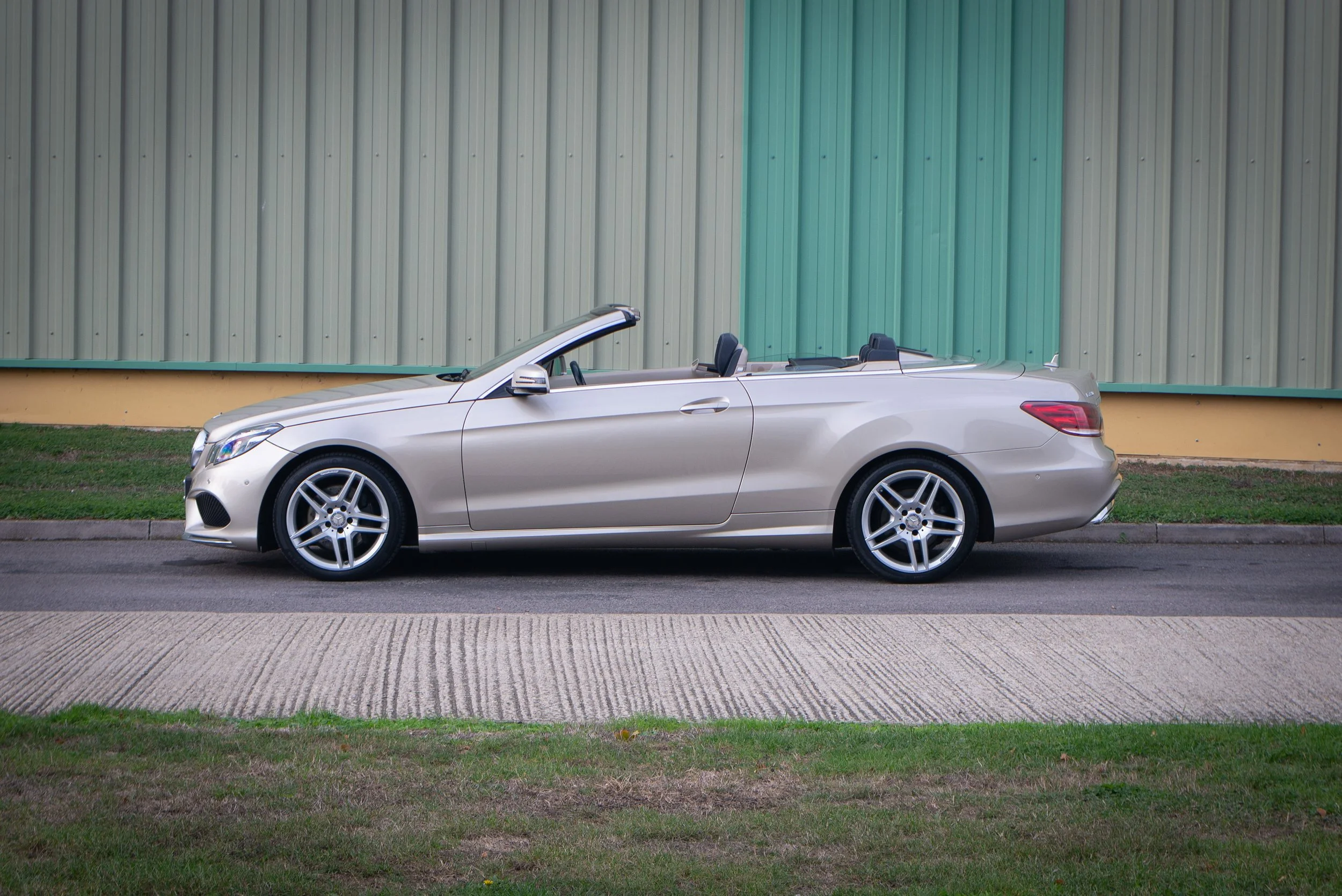 Mercedes E220D Cabriolet-22.jpg
