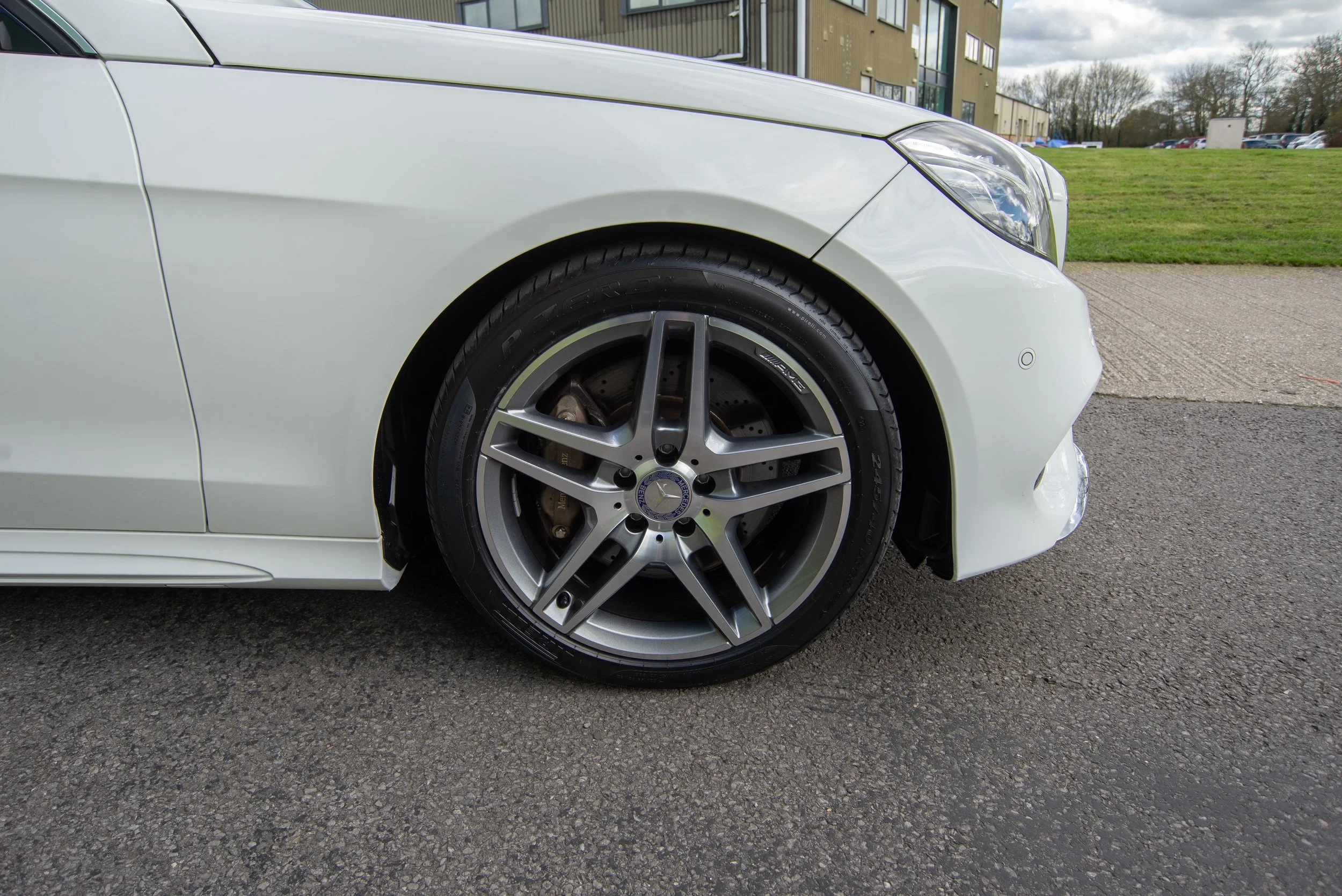 Mercedes E350 Estate-18.jpg