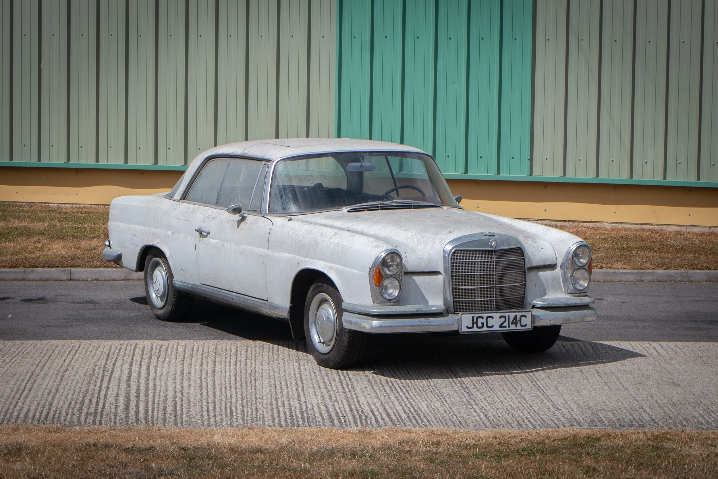 Mercedes 250SE Coupe-26.jpg