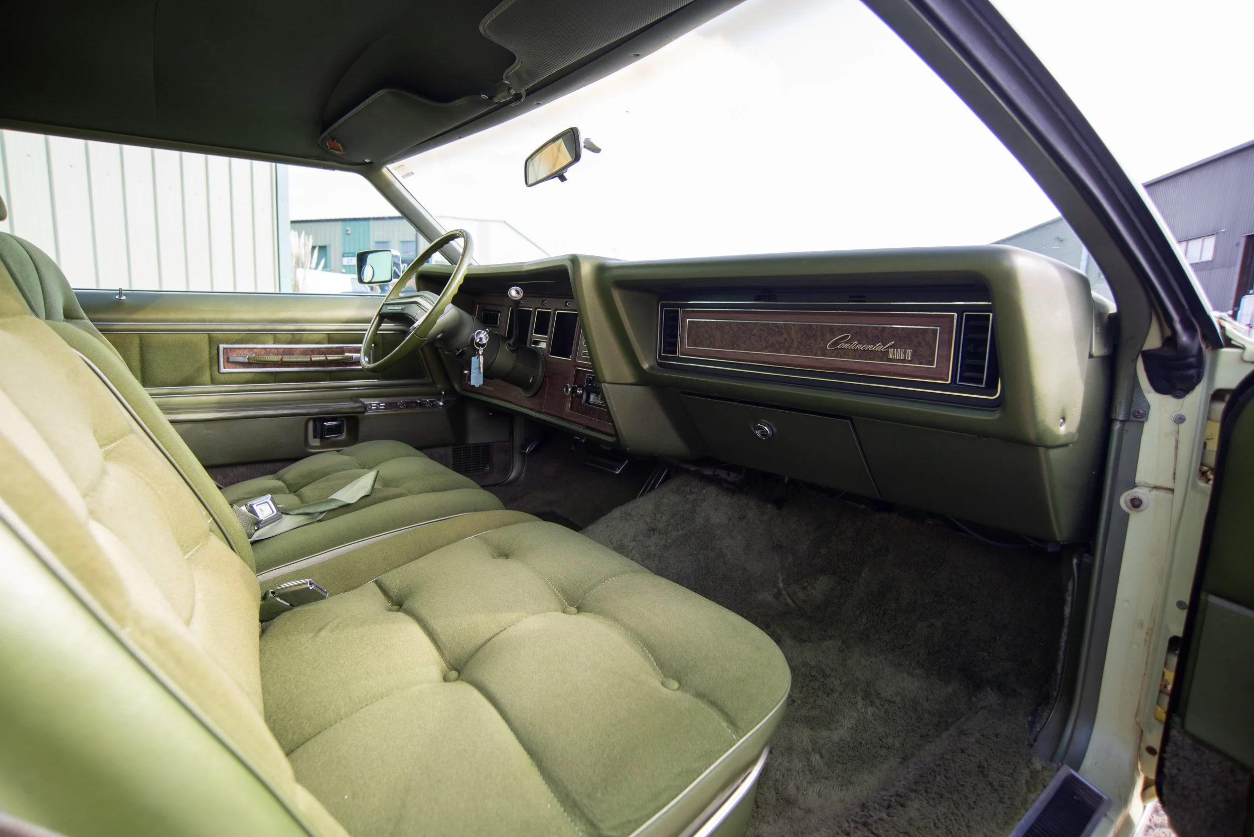 Lincoln Continental-31.jpg