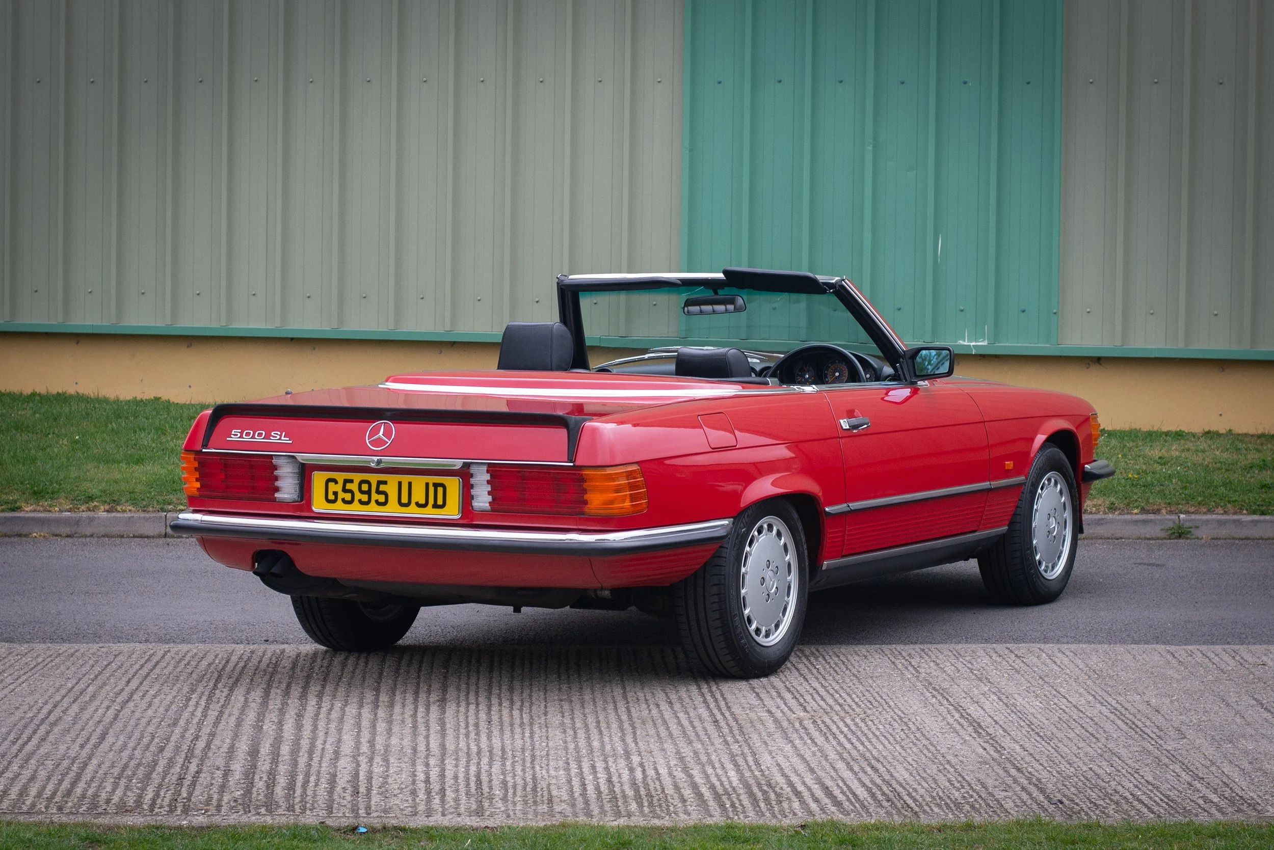 Mercedes 500SL-30.jpg