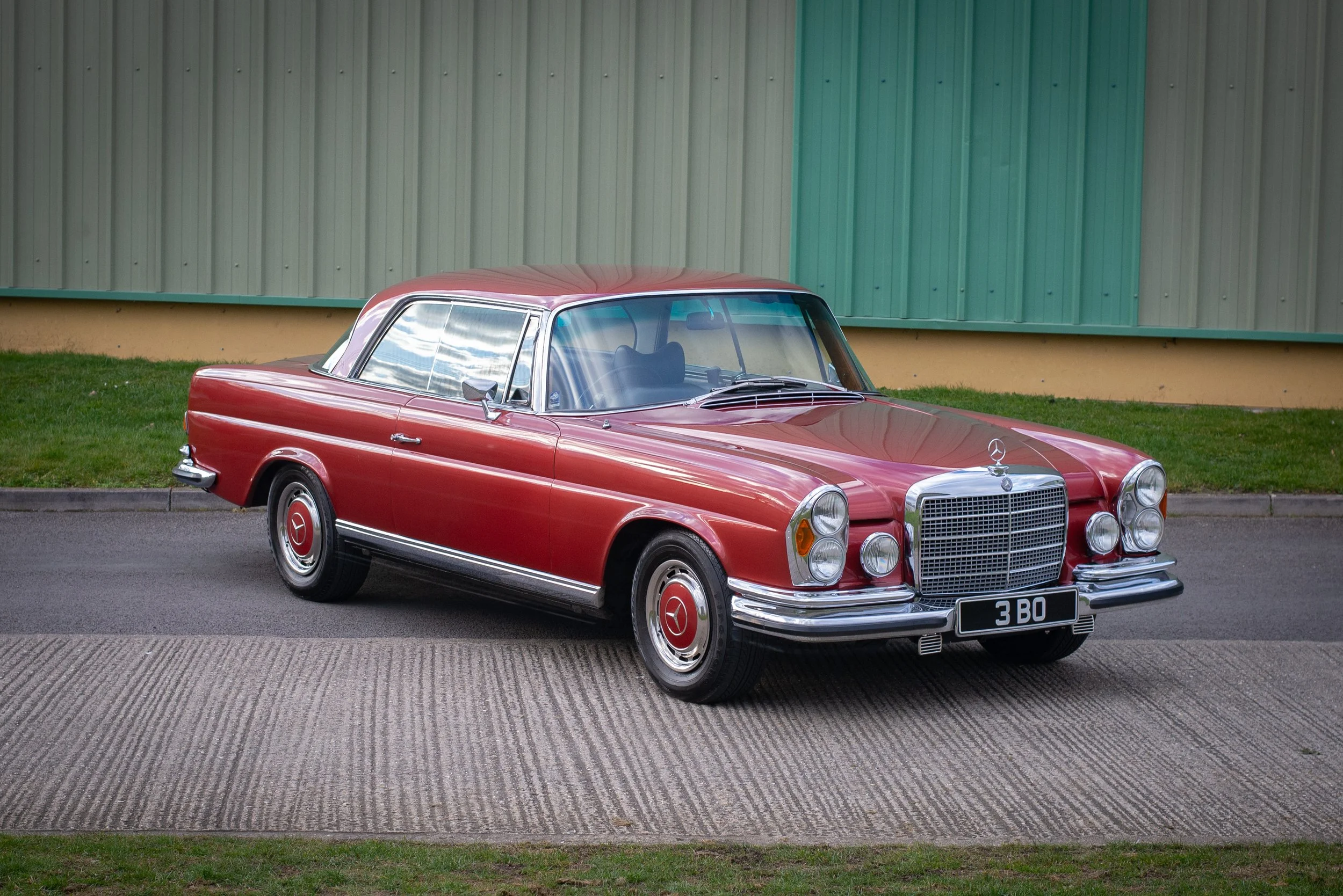 Mercedes 280SE 3.5 Coupe
