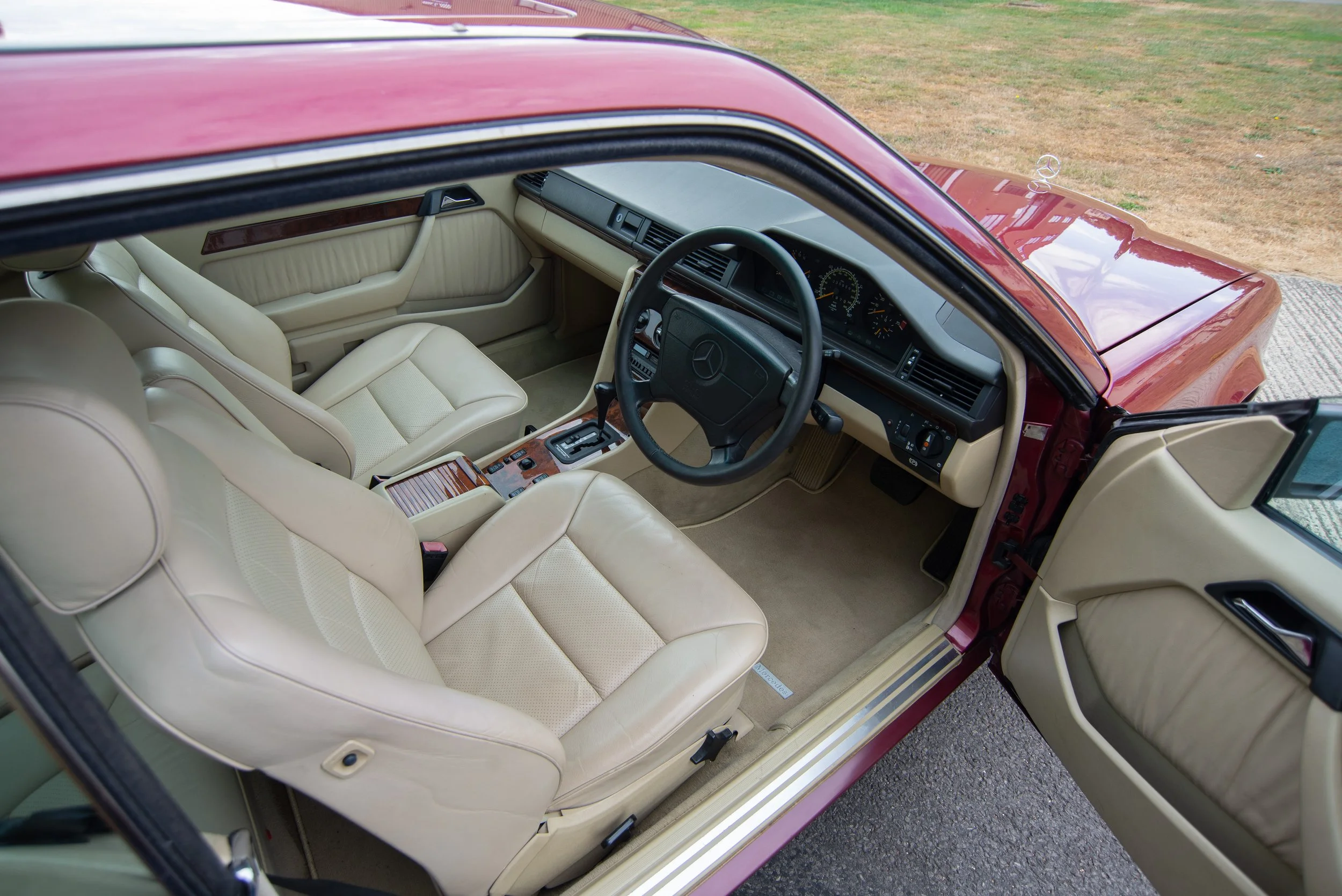 Mercedes 320CE-3.jpg