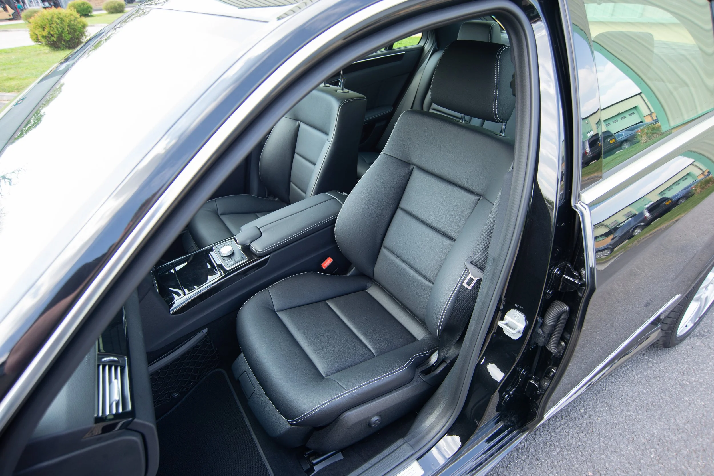 Mercedes E550-17.jpg