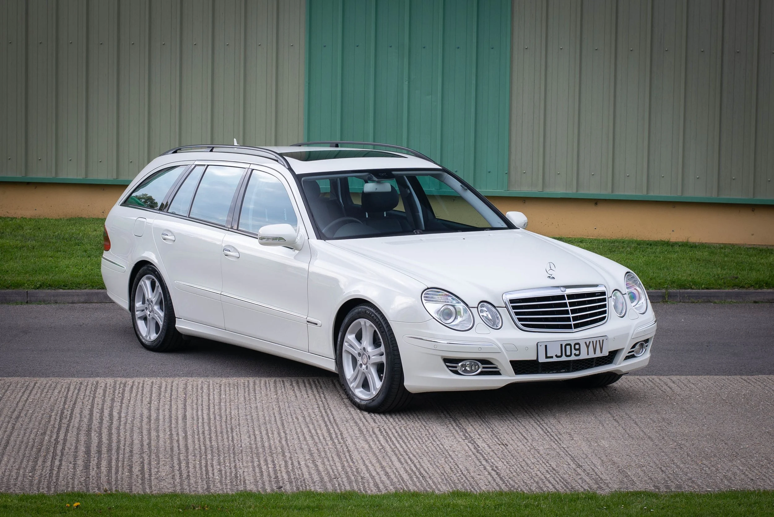 Mercedes E350