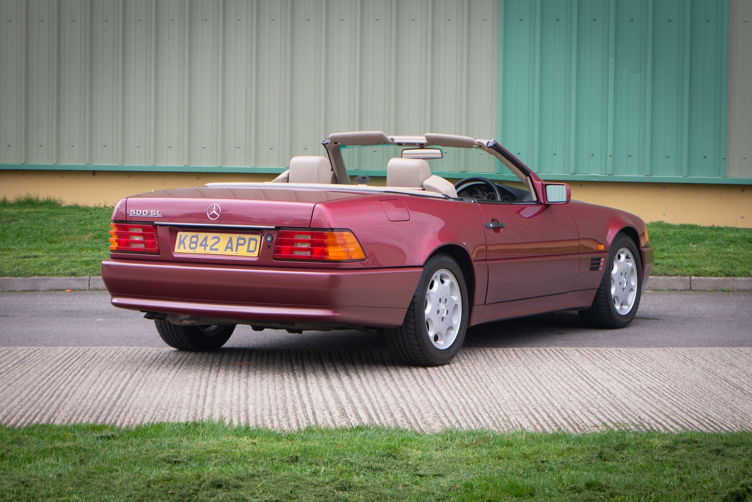 Mercedes 500SL-28.jpg