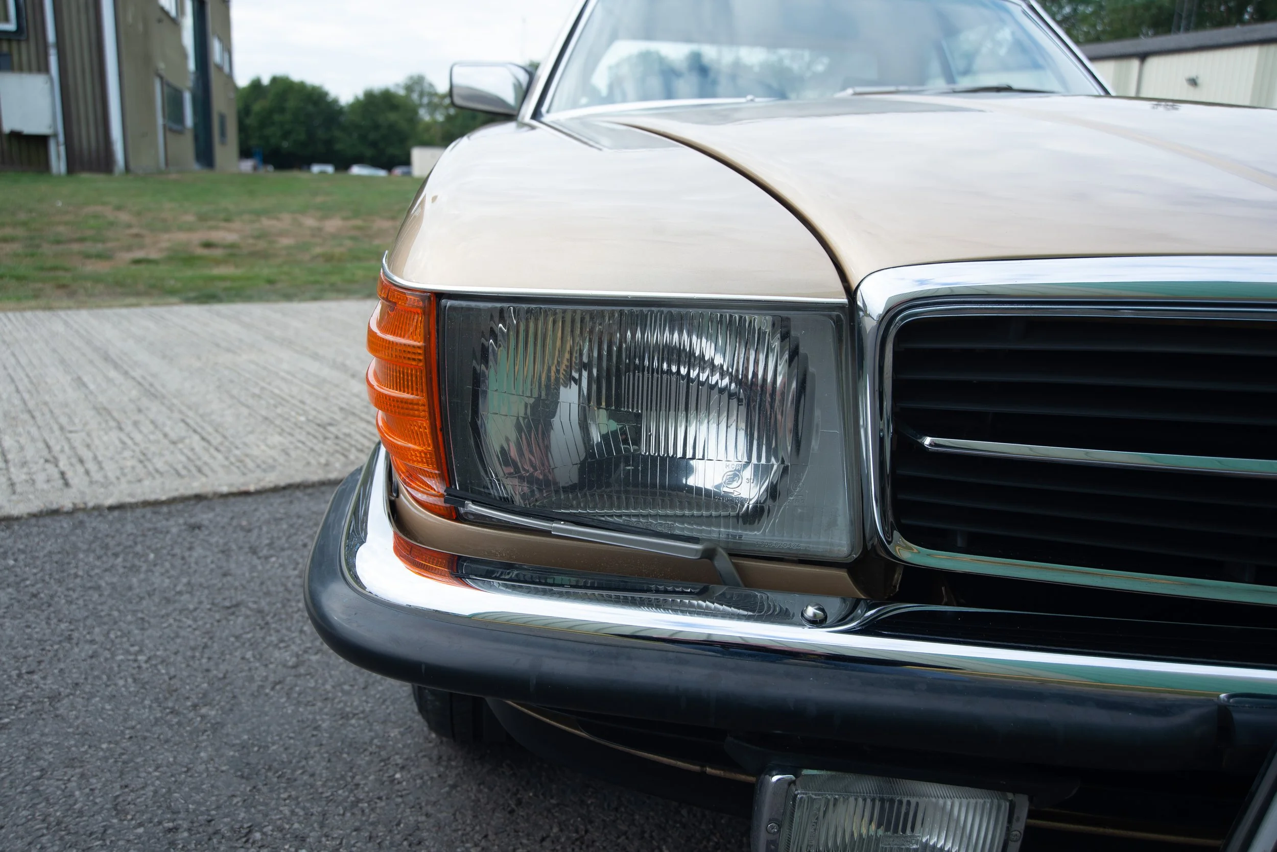Mercedes 280SL-22.jpg
