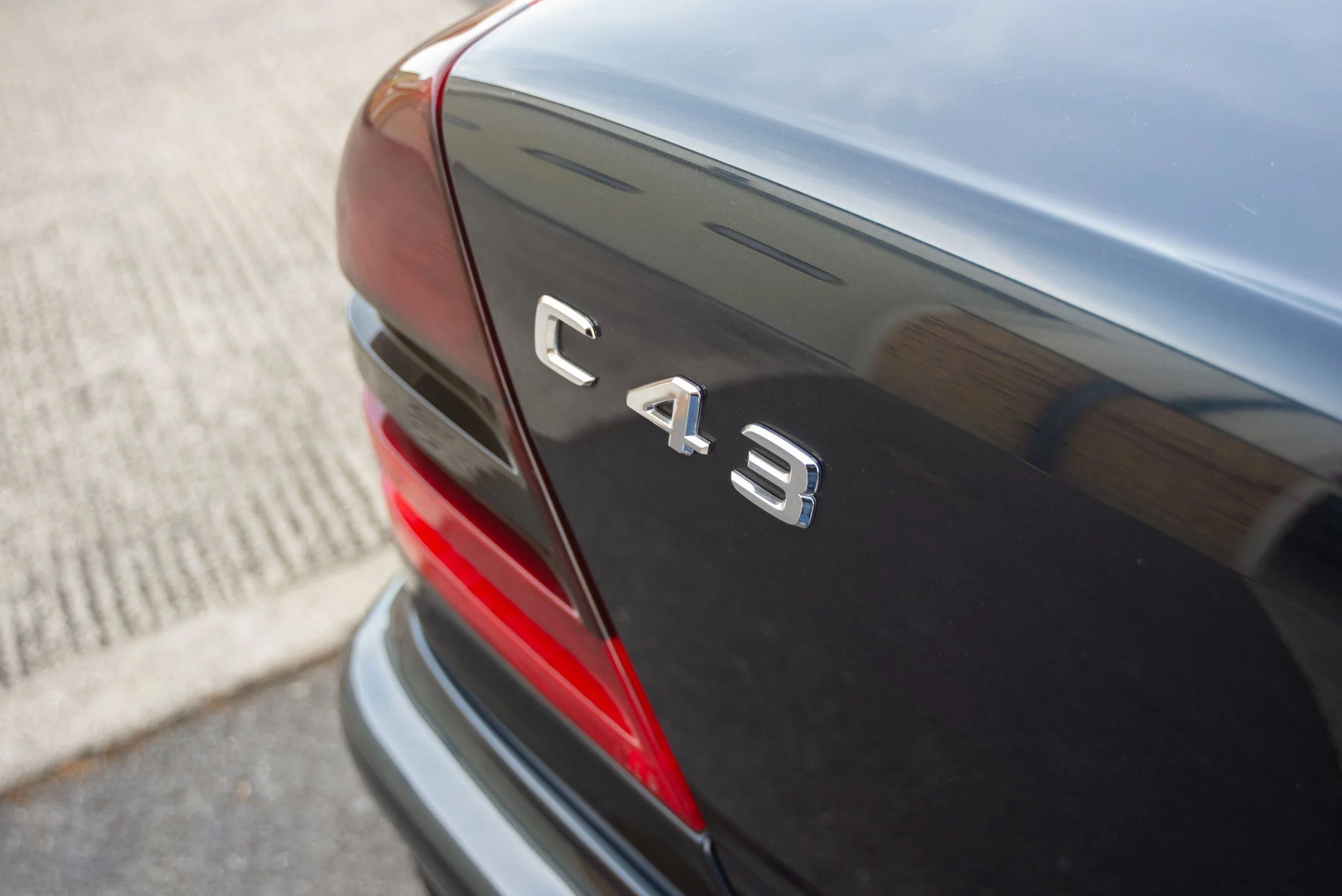 Mercedes C43 AMG-21.jpg