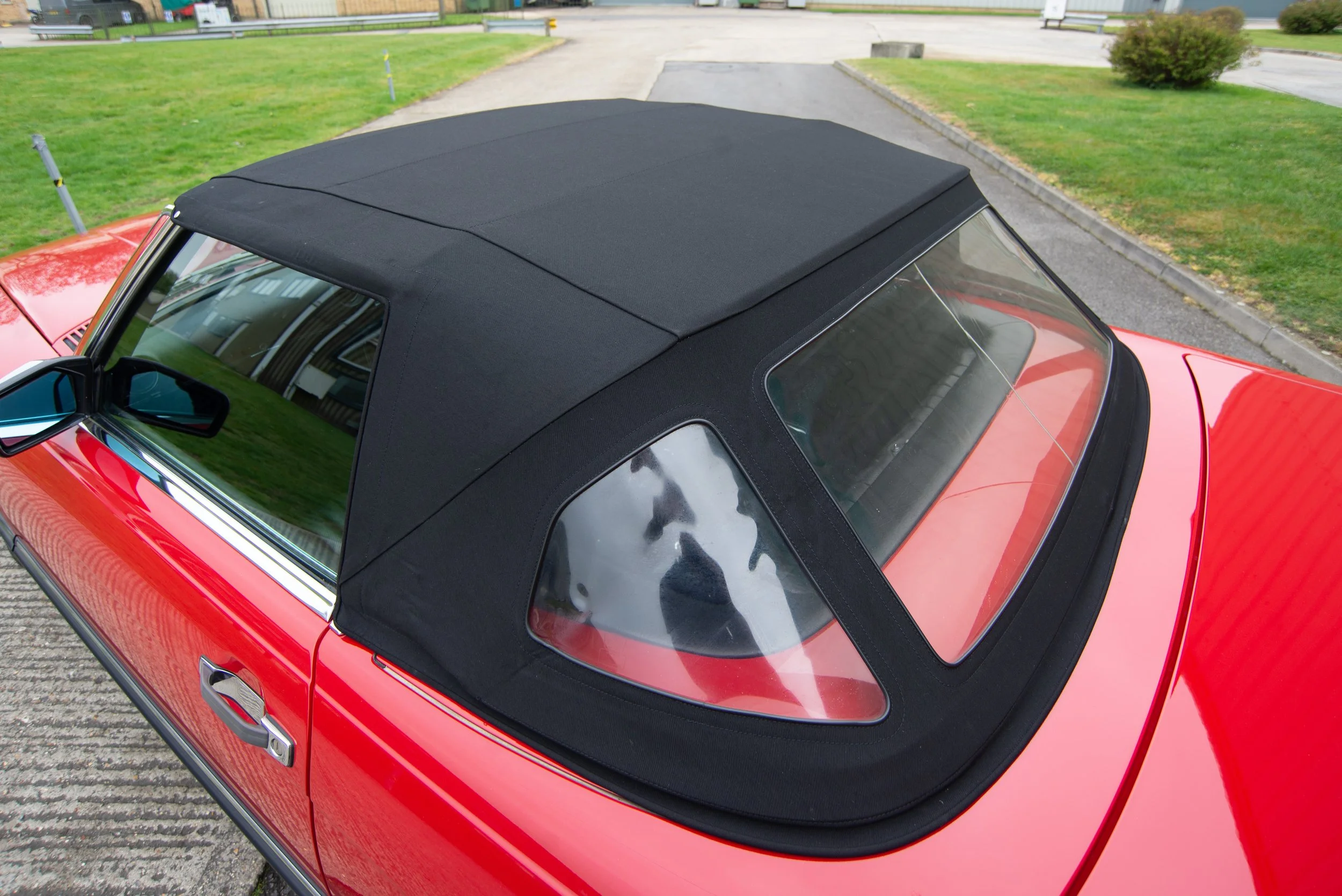 Mercedes 500SL-2.jpg