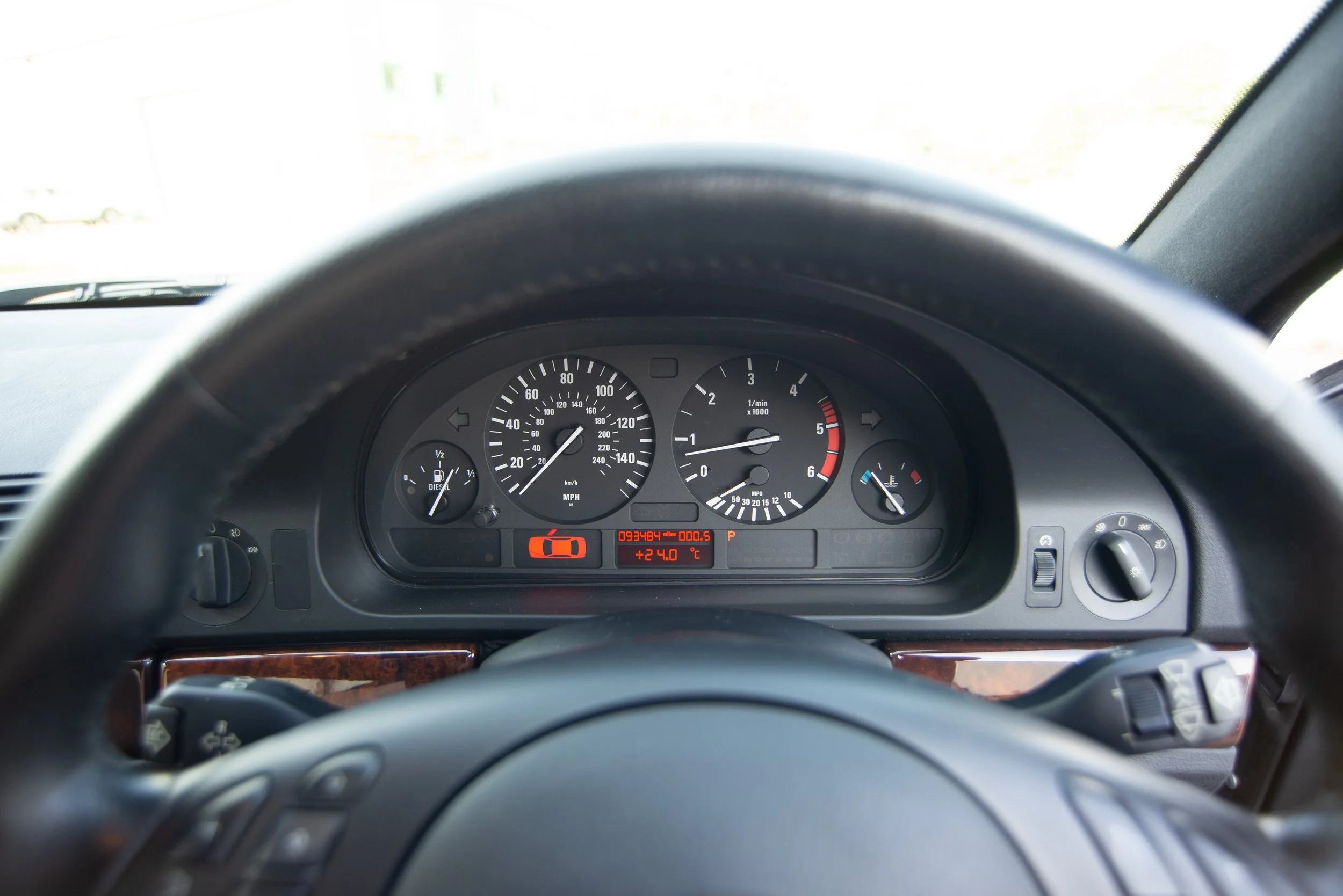 BMW 525d-3.jpg