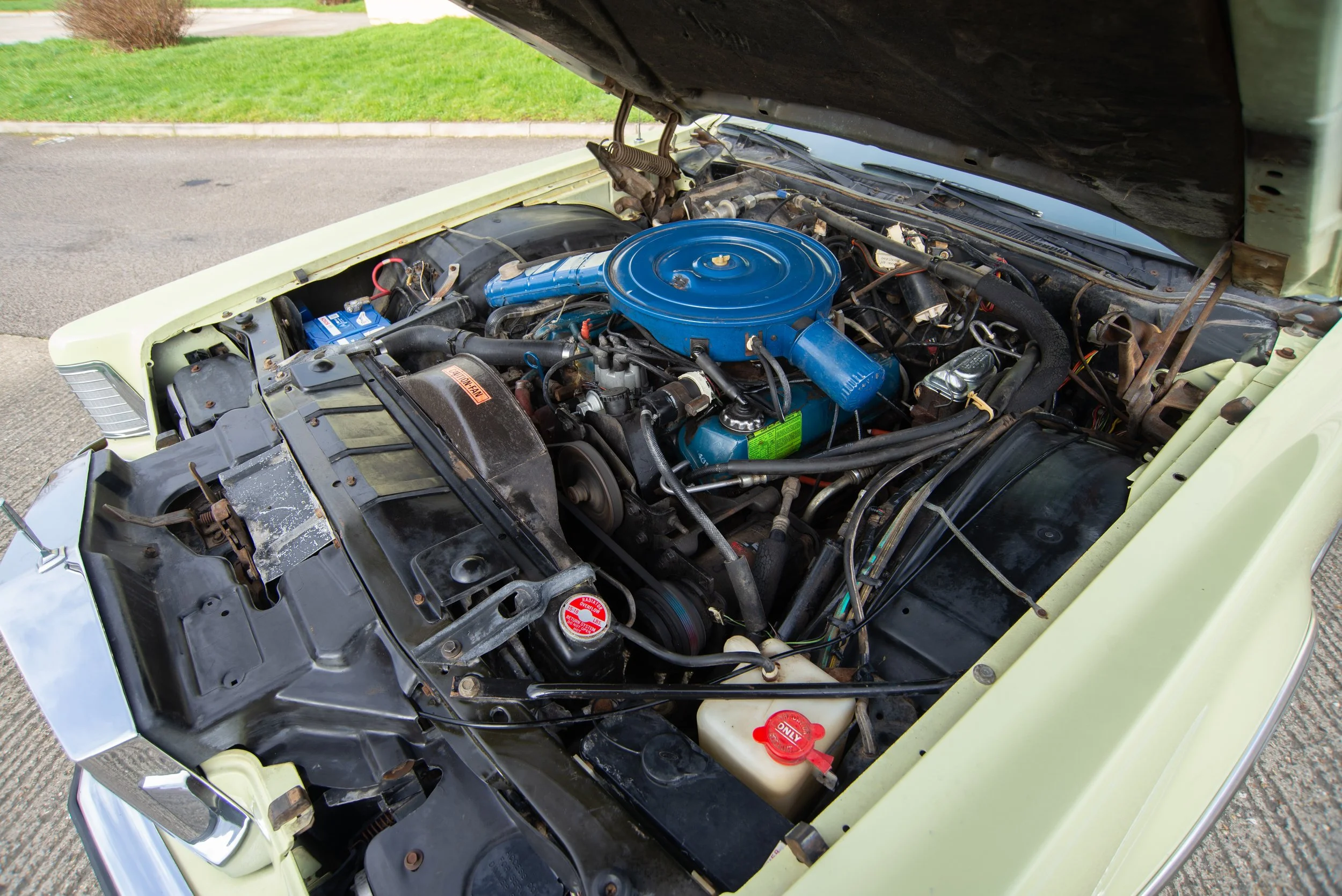 Lincoln Continental-6.jpg