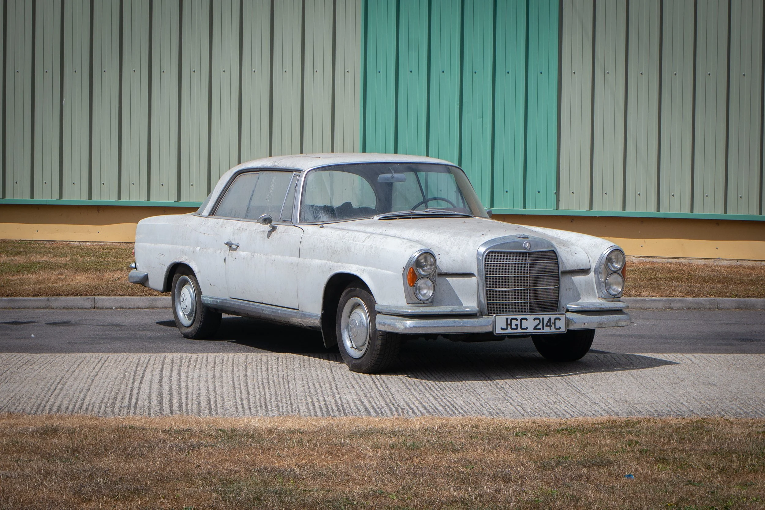 Mercedes 250SE Coupe-27.jpg