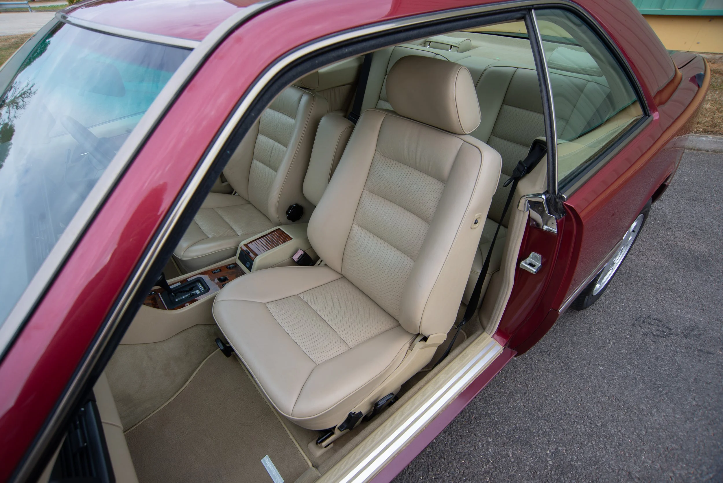 Mercedes 320CE-7.jpg