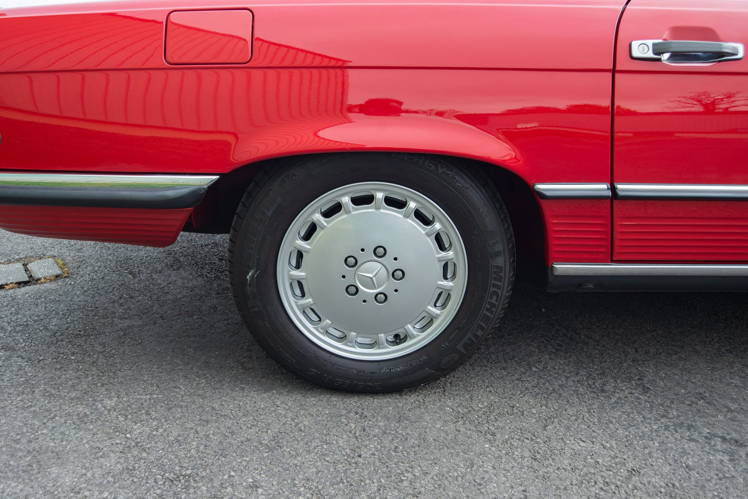 Mercedes 500SL-18.jpg