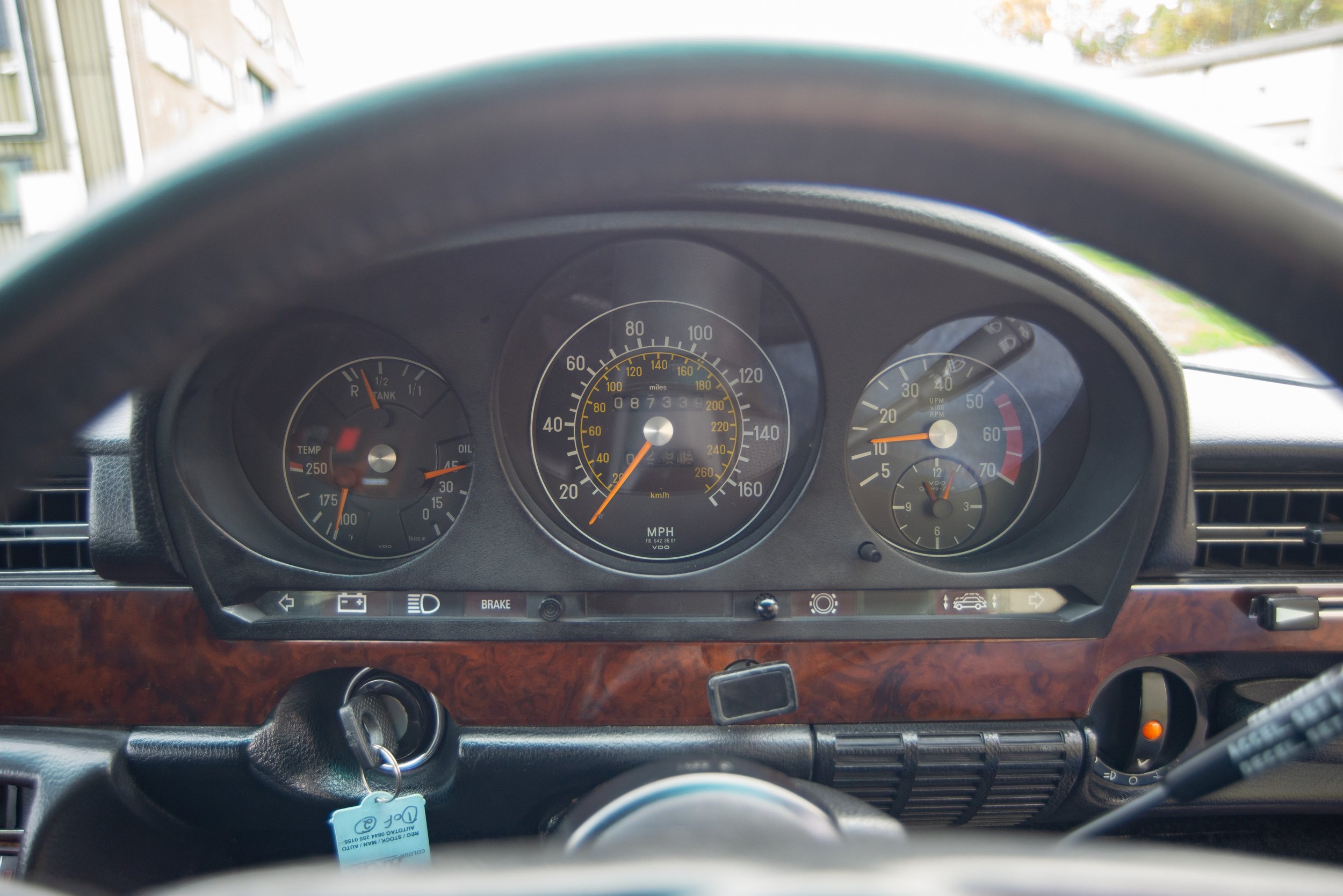 Mercedes 450SEL 6.9.jpg