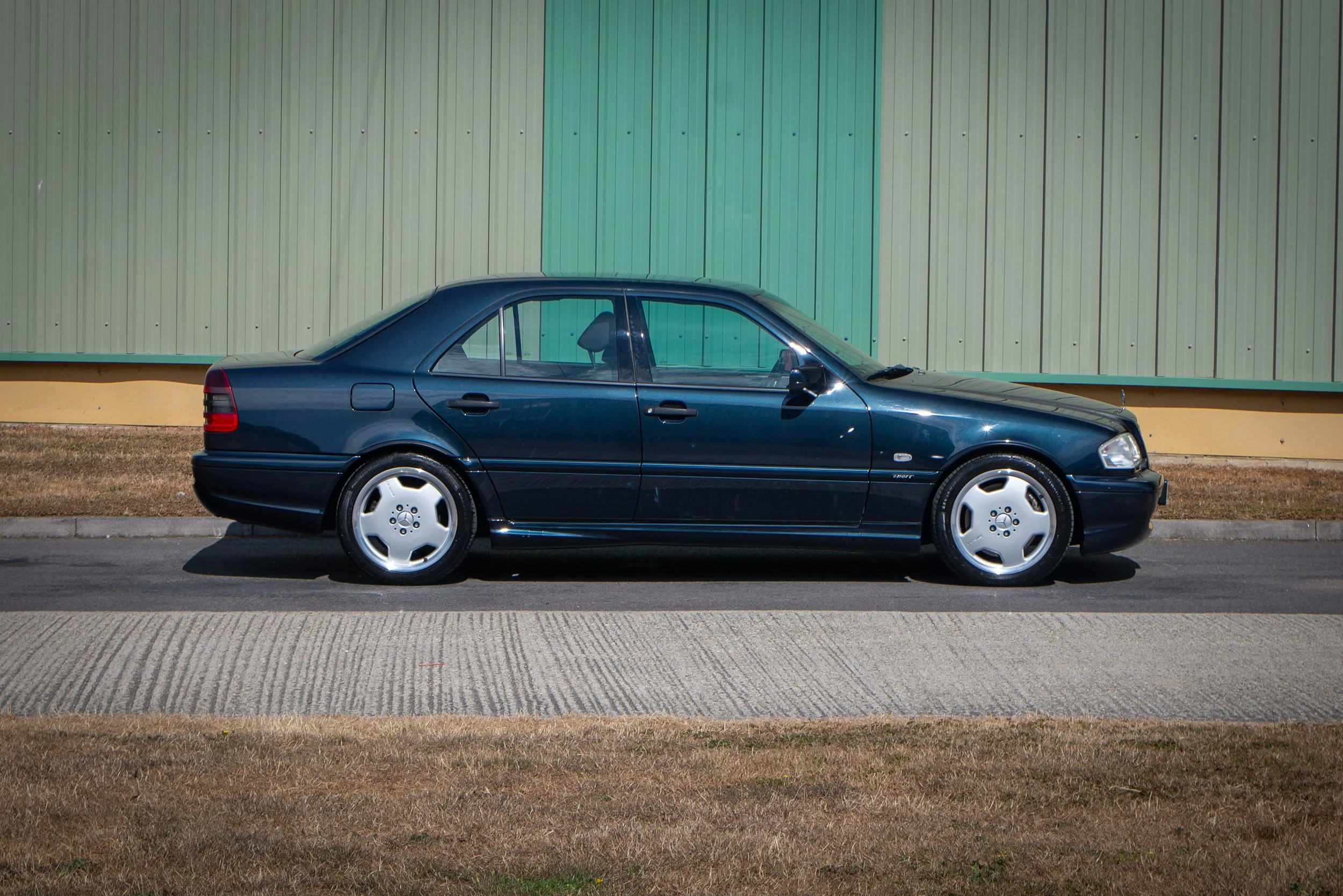Mercedes C43 AMG-27.jpg