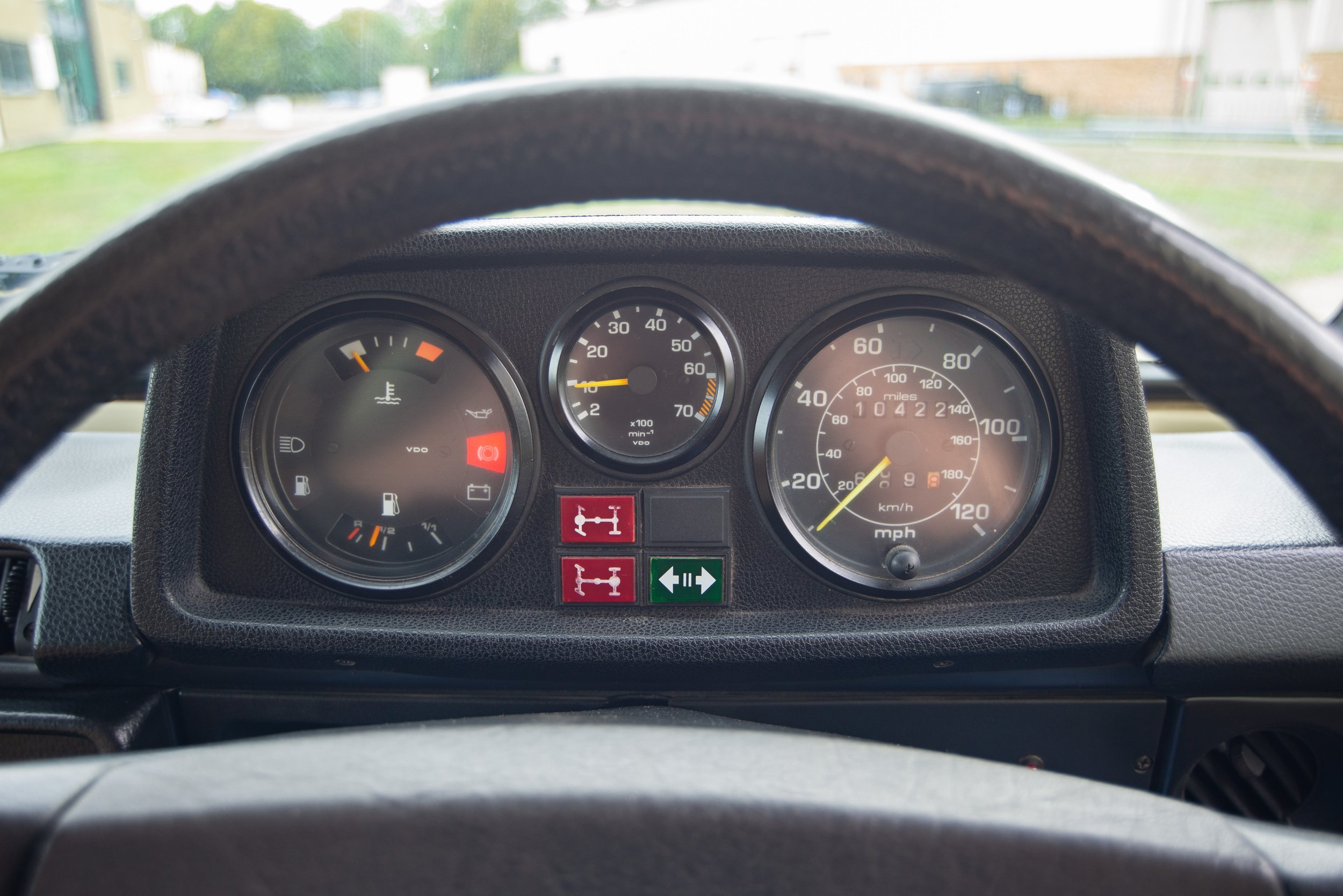 Mercedes 230GE.jpg