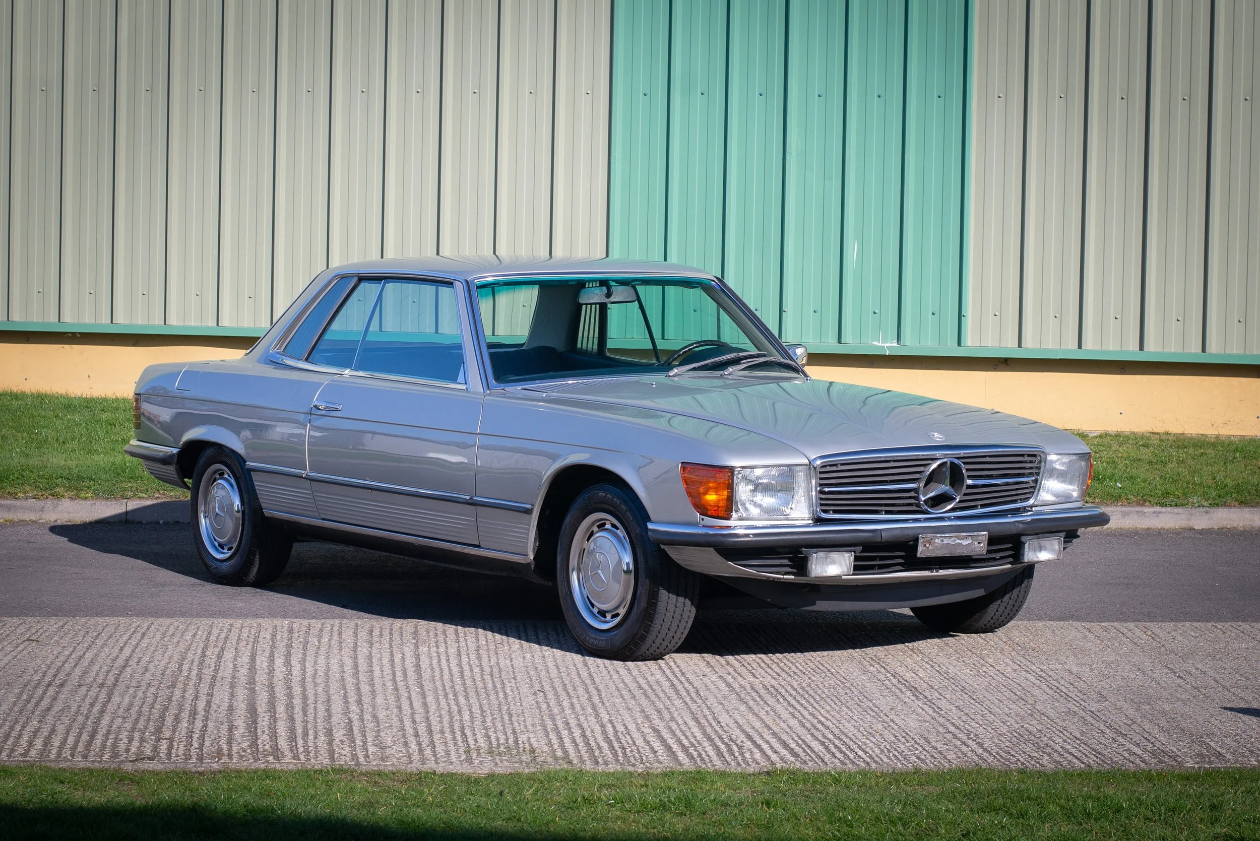 Mercedes 350SLC-33.jpg