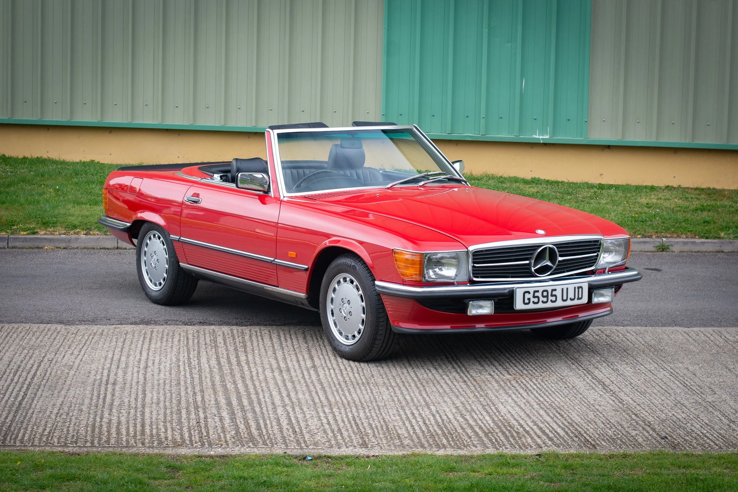 Mercedes 500SL-24.jpg