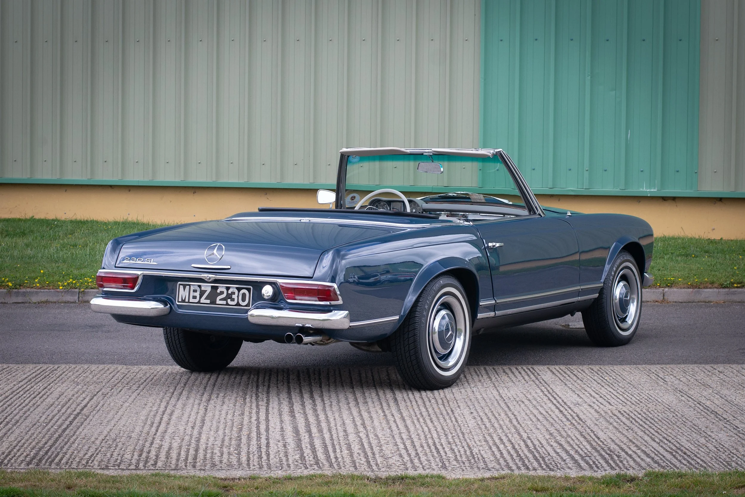 Mercedes 230SL-34.jpg
