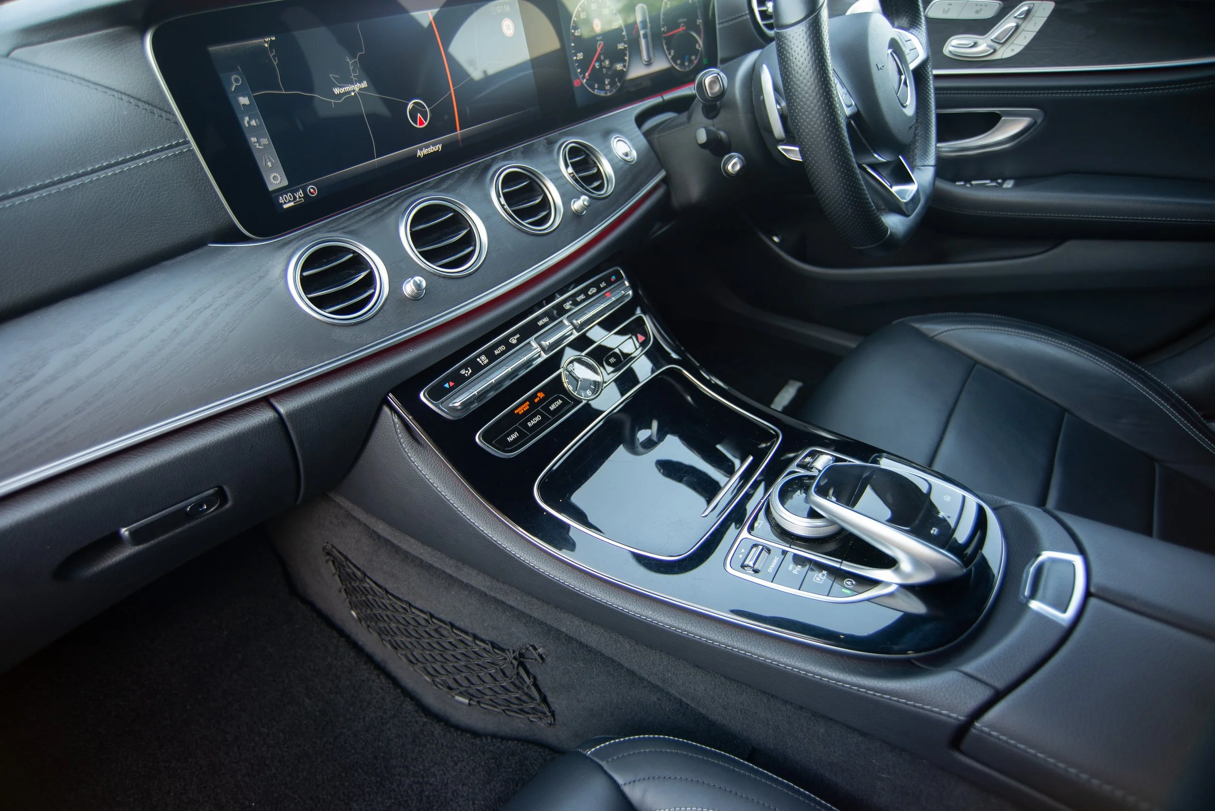 Mercedes E220D Estate-8.jpg
