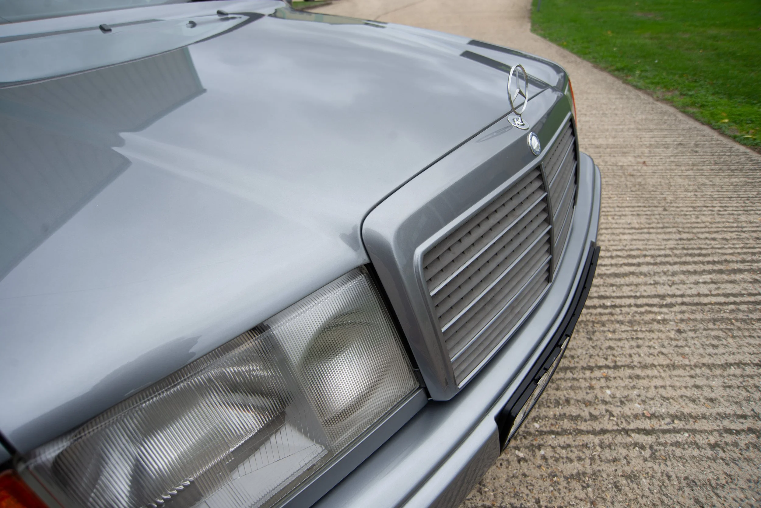Mercedes 300E 3.4 AMG-20.jpg