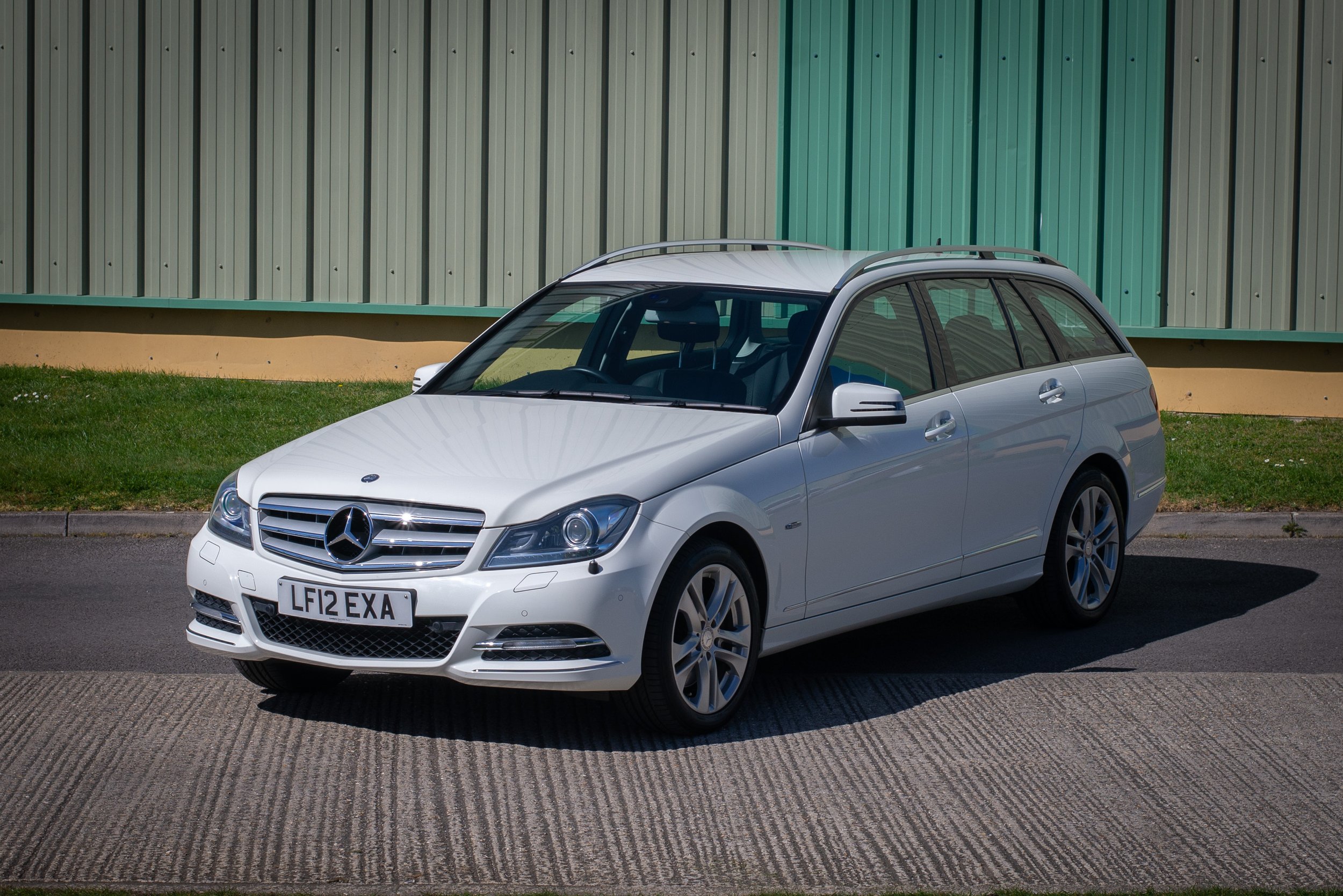 Mercedes C350 Estate.jpg