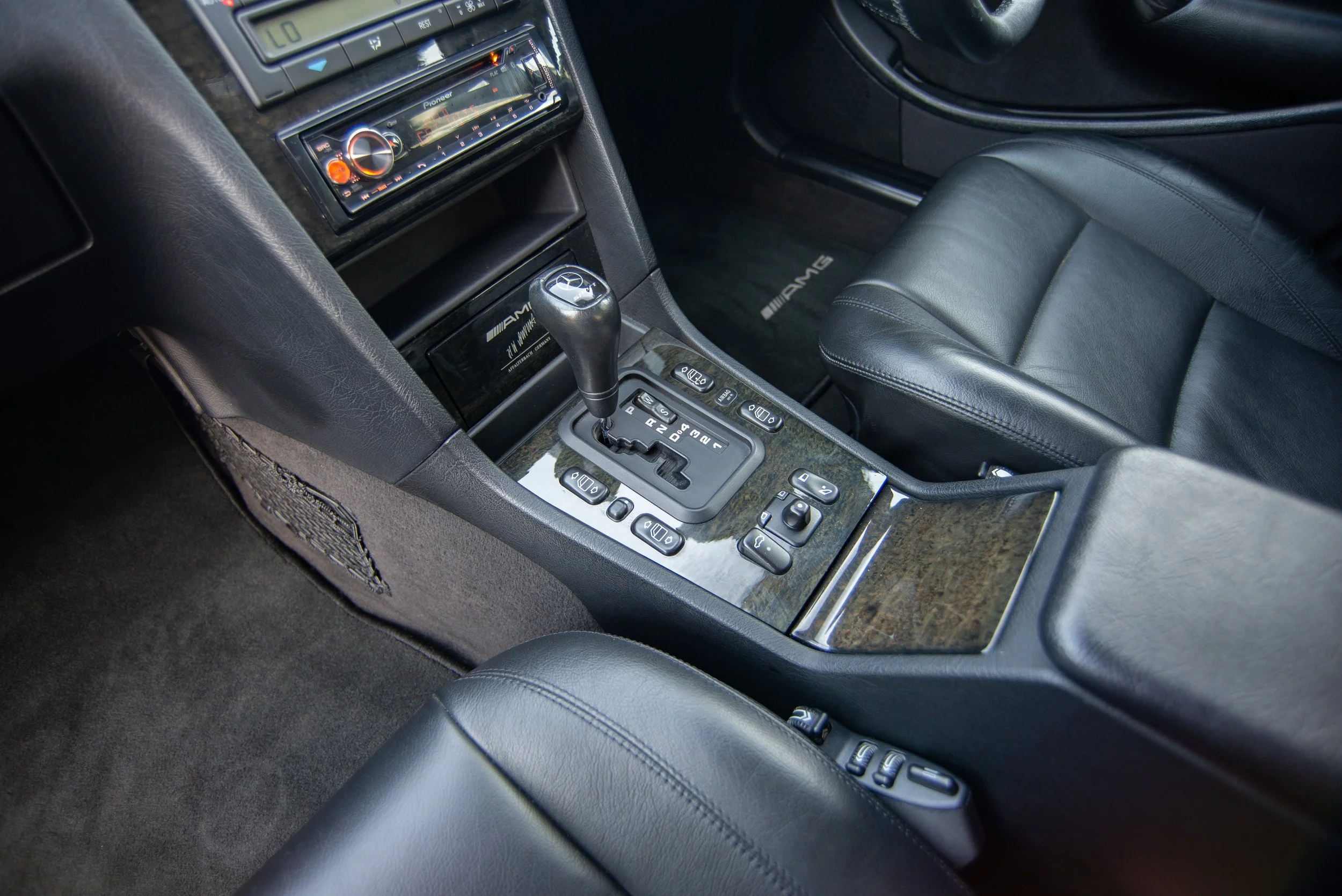Mercedes C43 AMG-9.jpg