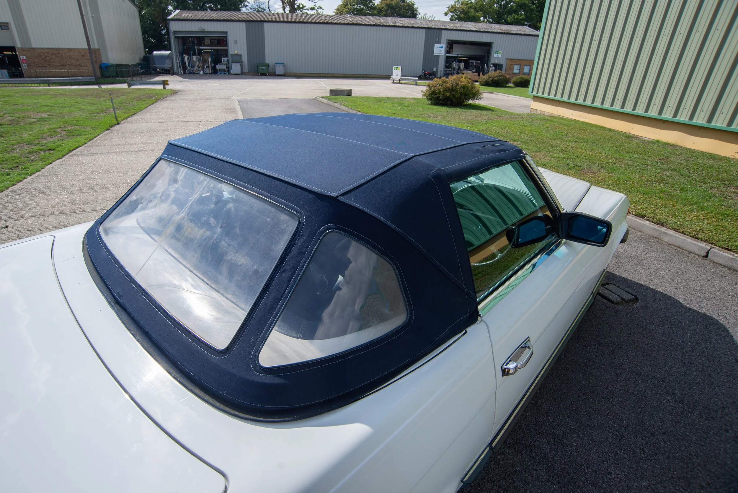 Mercedes 280SL-2.jpg