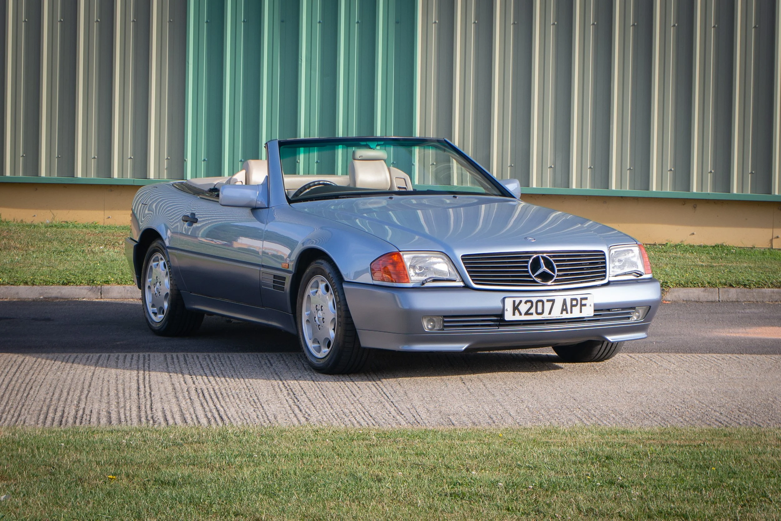 Mercedes 500SL-24.jpg