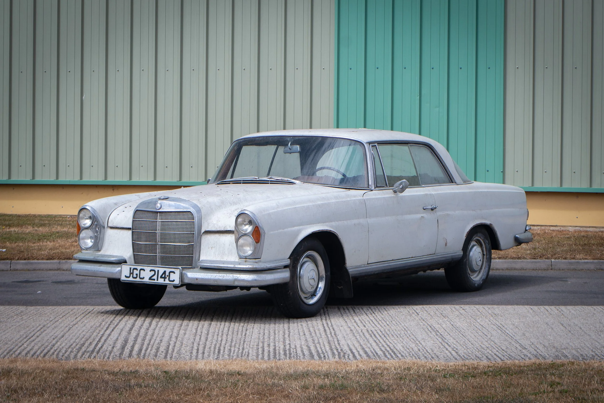 Mercedes 250SE Coupe-25.jpg