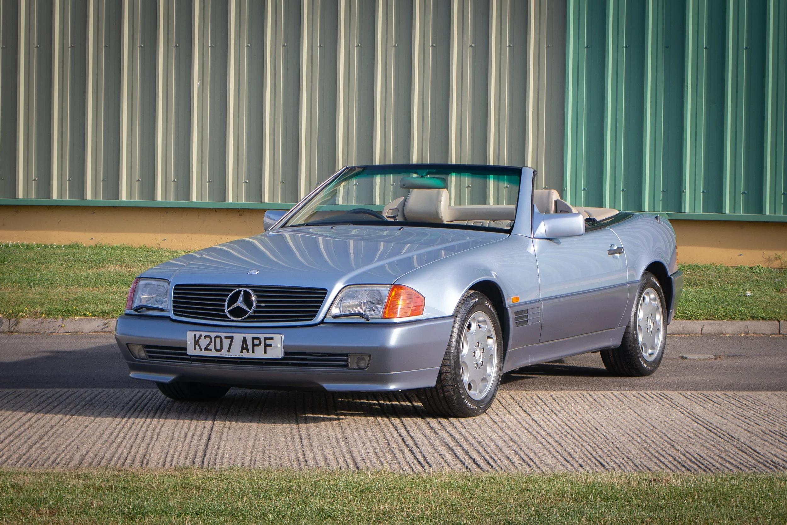Mercedes 500SL-22.jpg