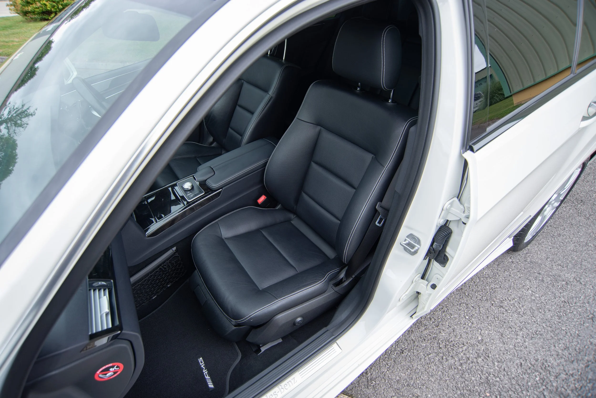 Mercedes E350 Estate-13.jpg