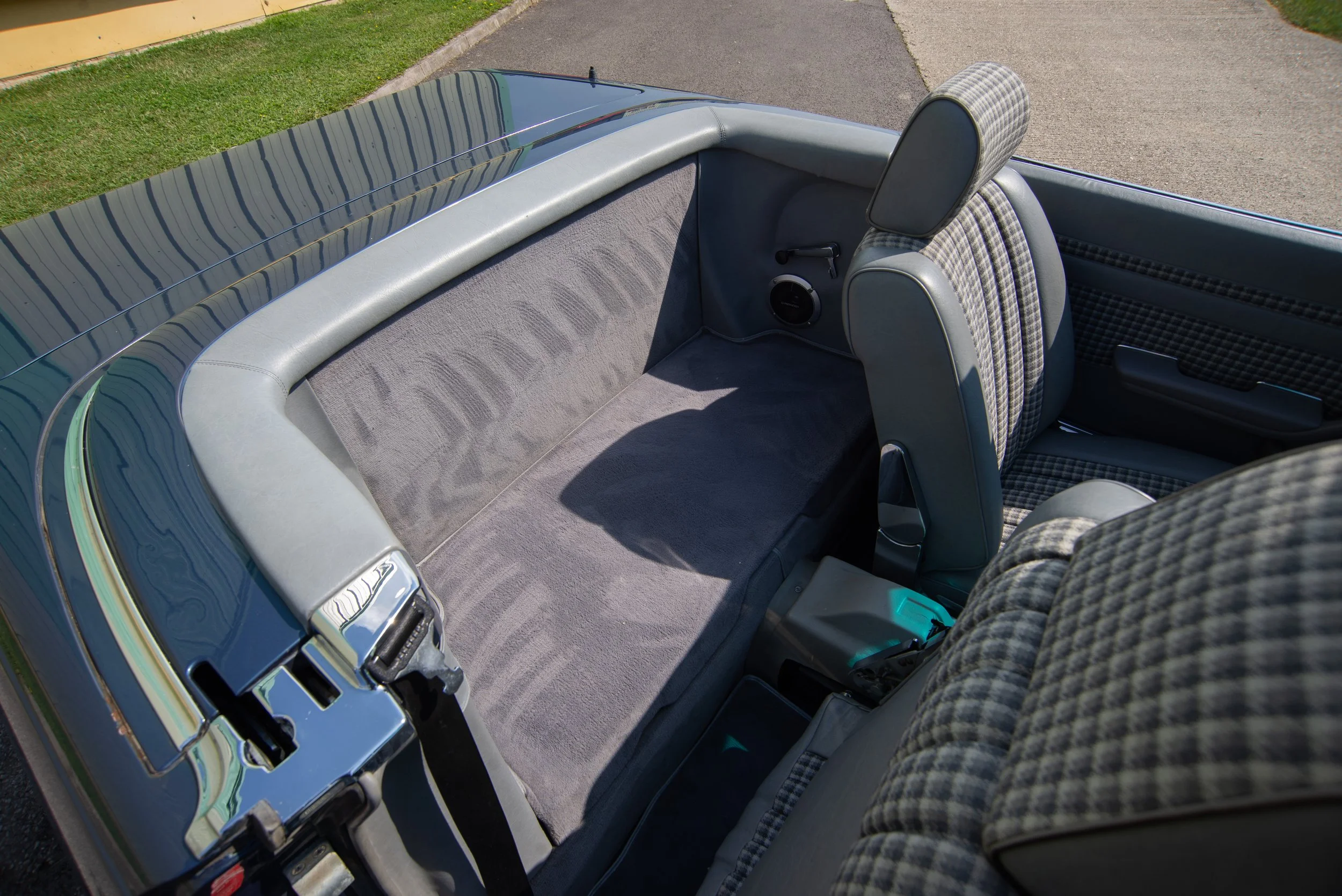 Mercedes 380SL-5.jpg
