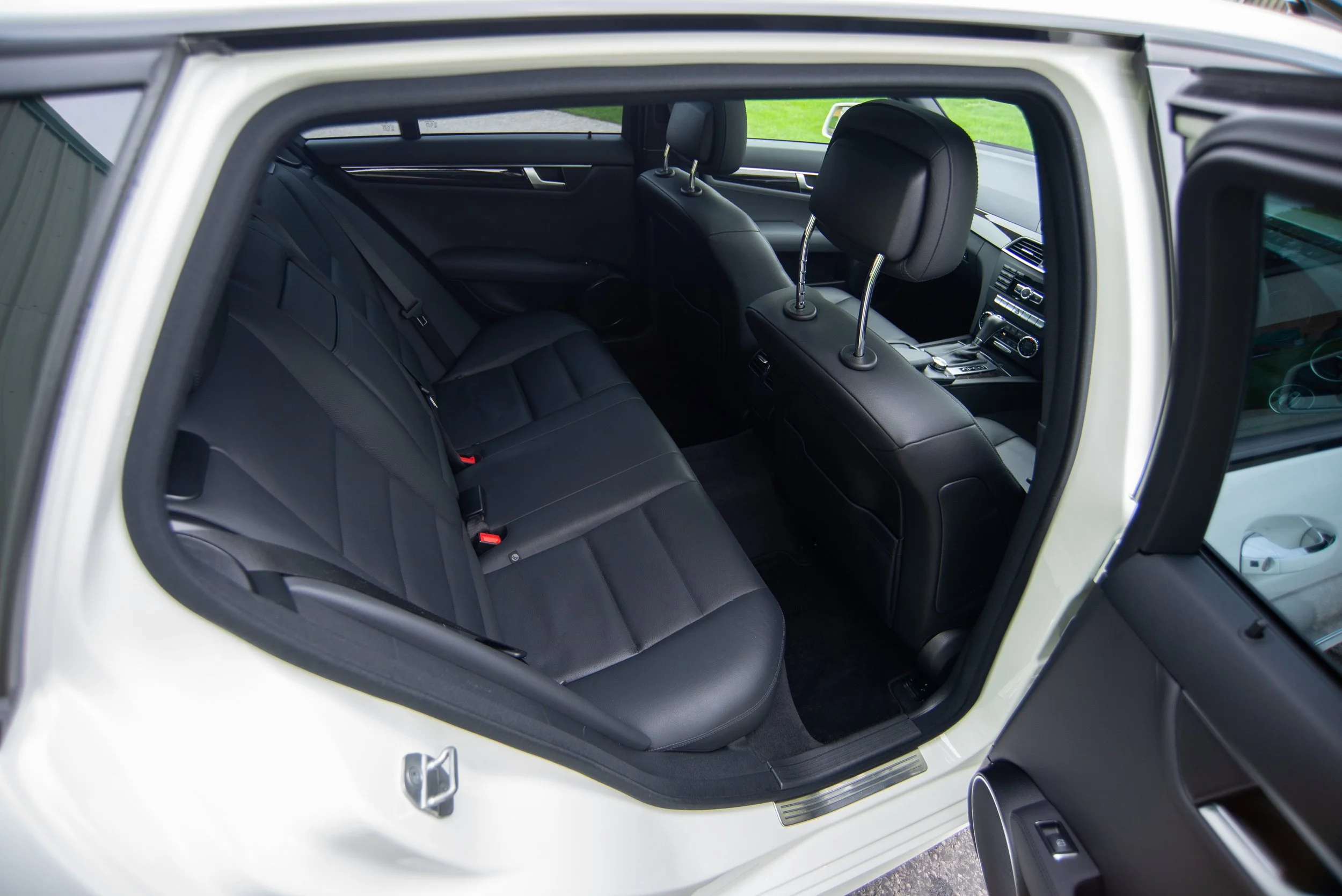 Mercedes C350 Estate-7.jpg