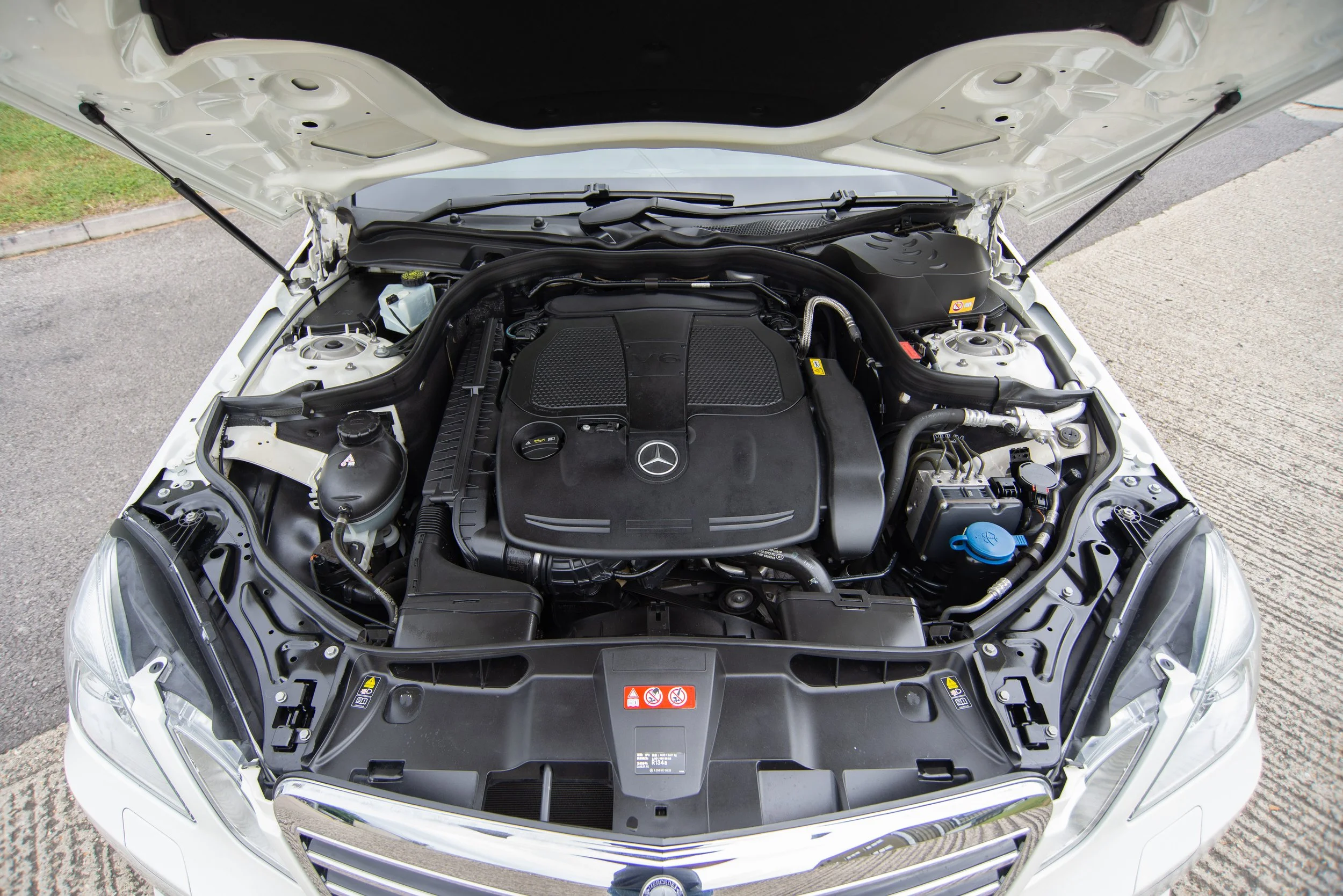 Mercedes E350 Estate-16.jpg