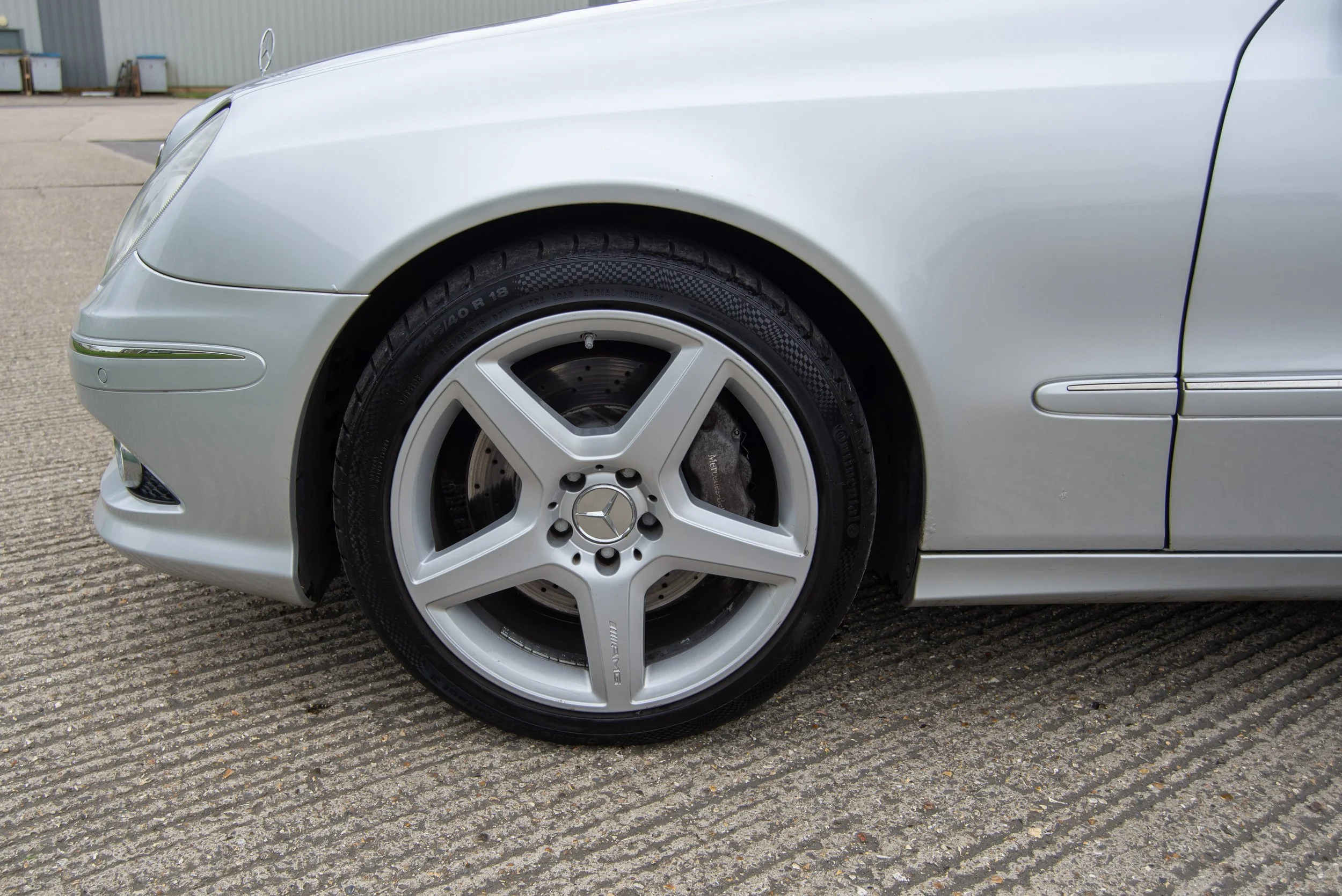 Mercedes E500-14.jpg