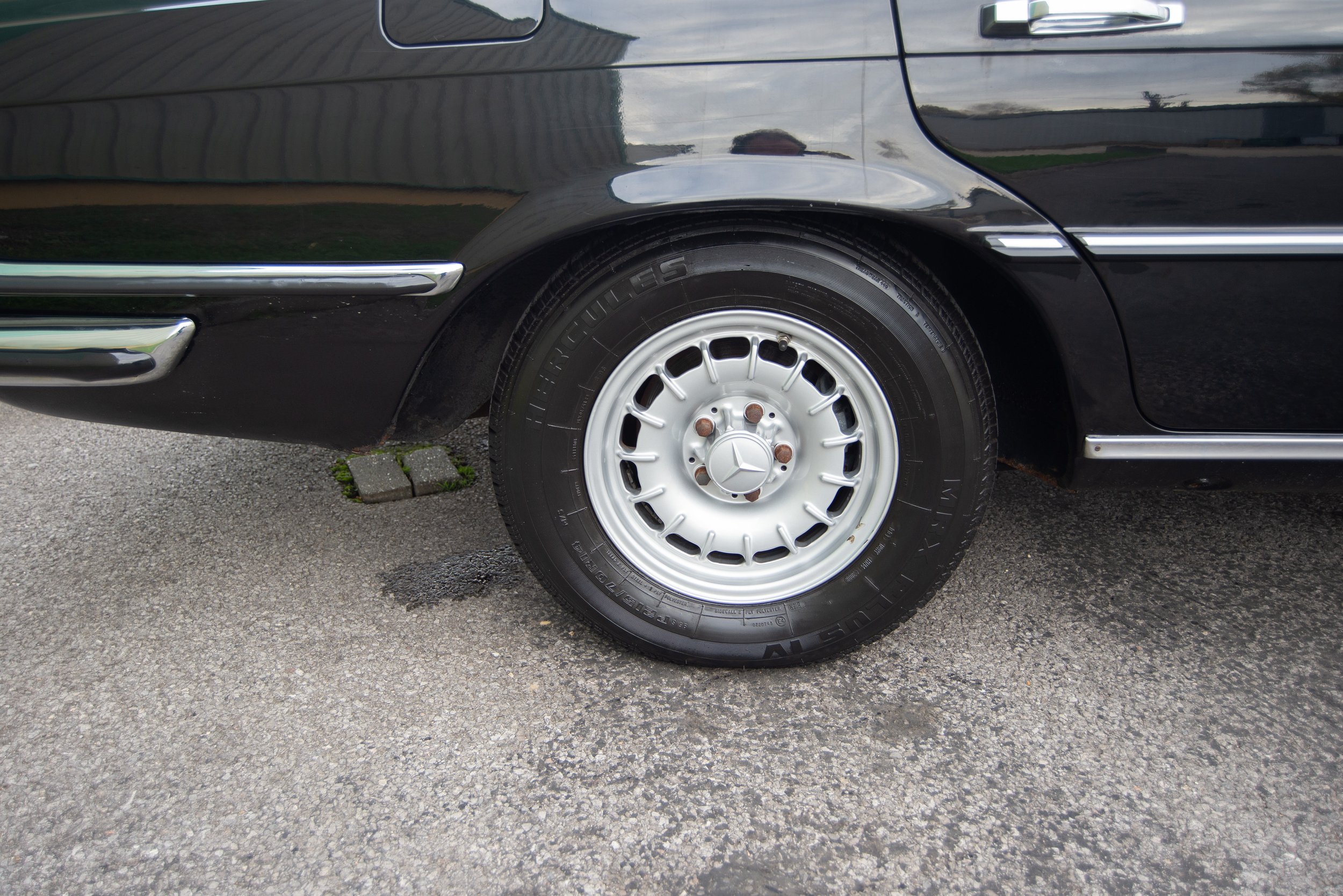 Mercedes 450SEL 6.9-19.jpg