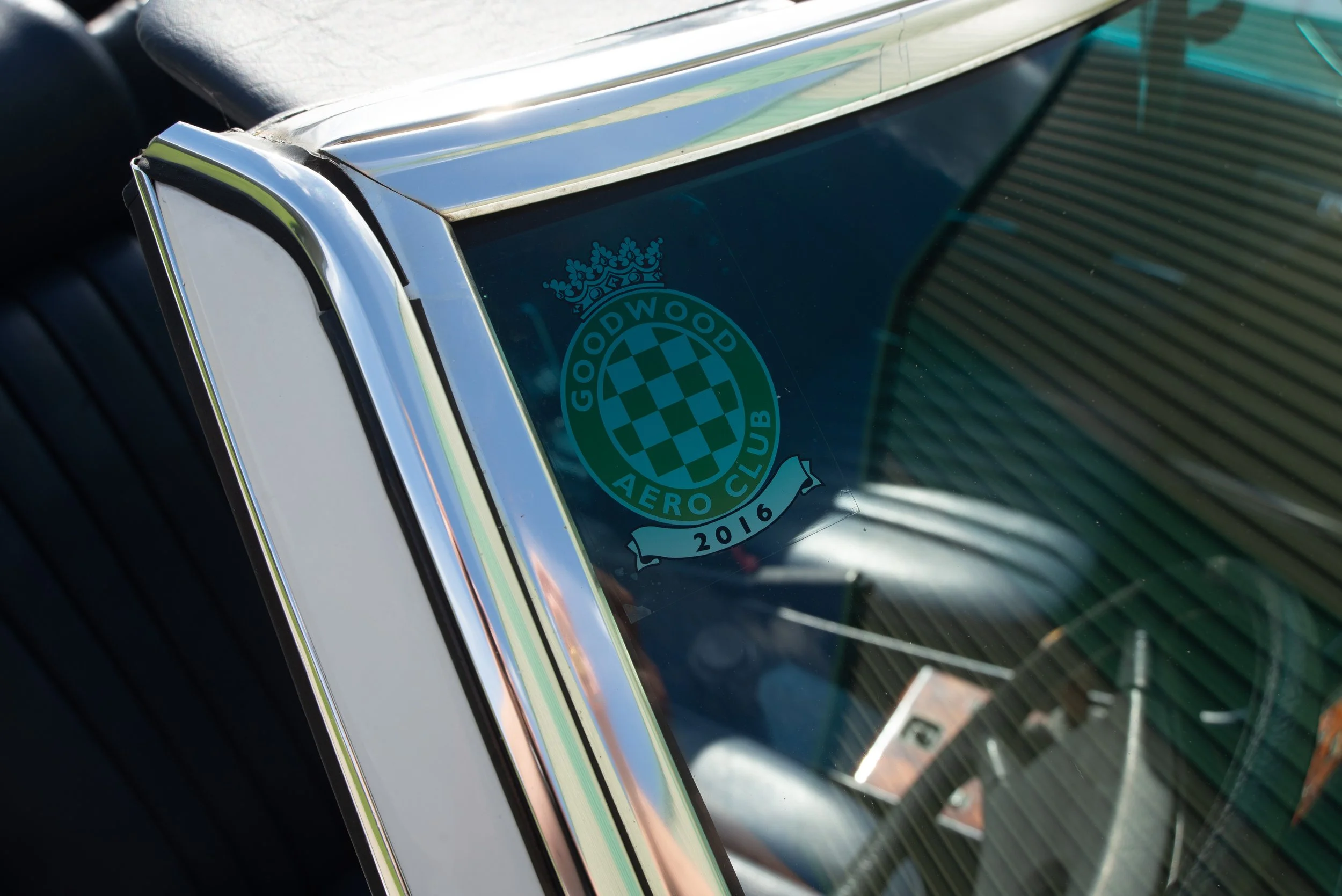 Mercedes 280SL-22.jpg