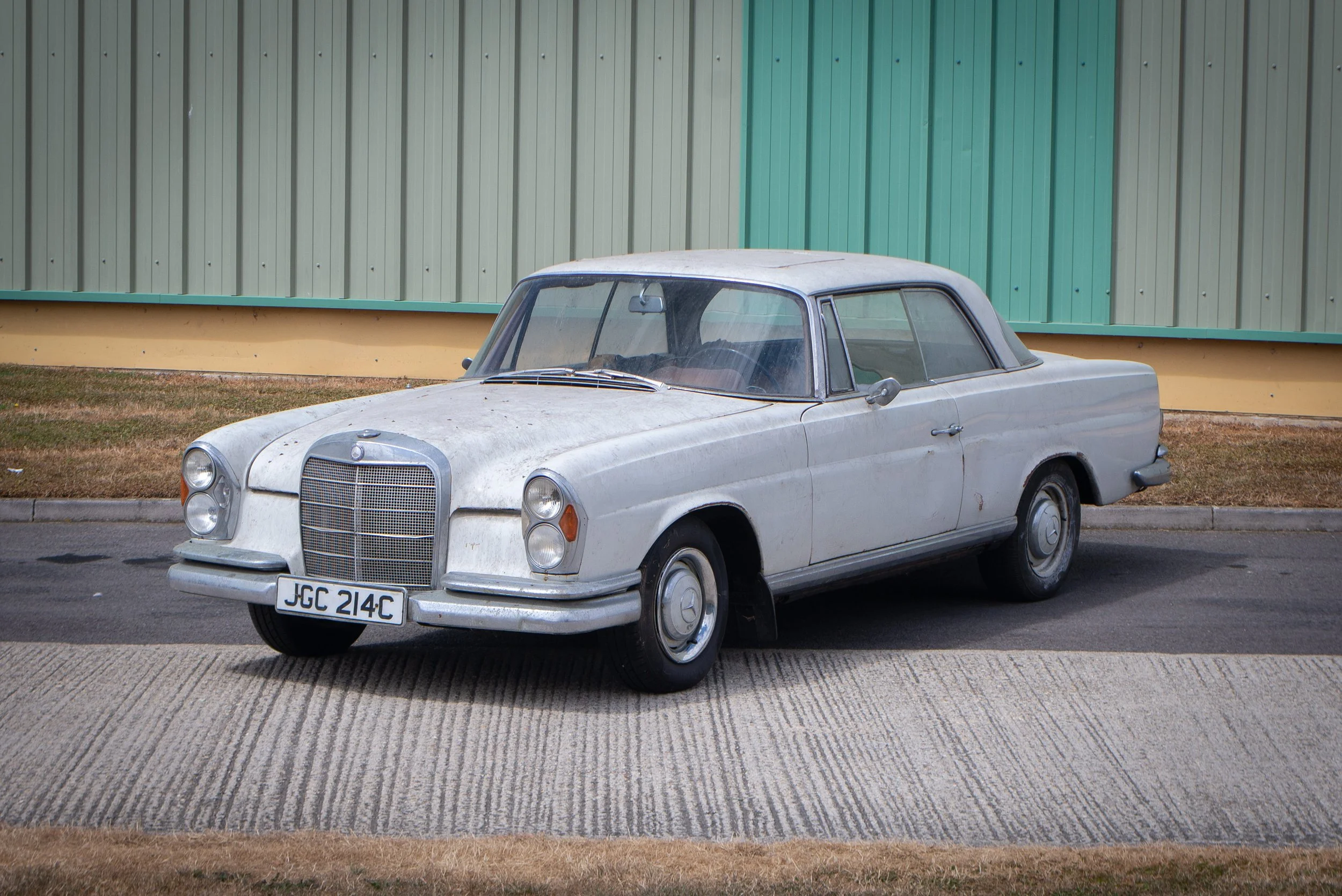 Mercedes 250SE Coupe-24.jpg